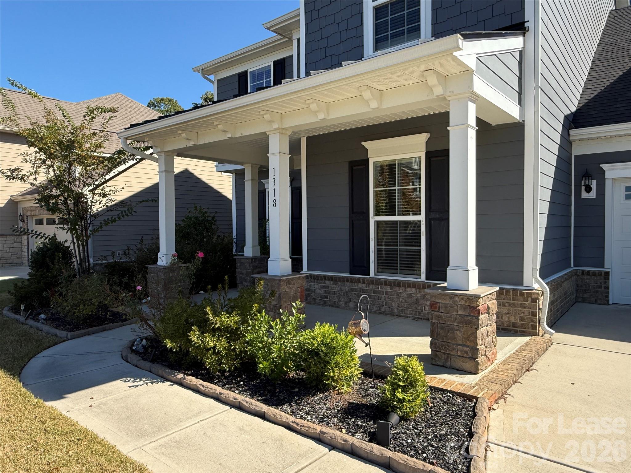 Single Family Residence at 1318 Poppy Way, Matthews, photo 3 of 47