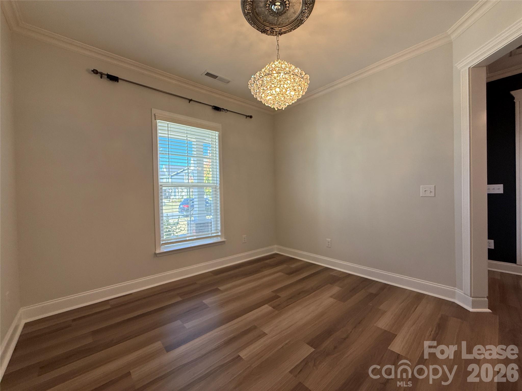 Single Family Residence at 1318 Poppy Way, Matthews, photo 9 of 47