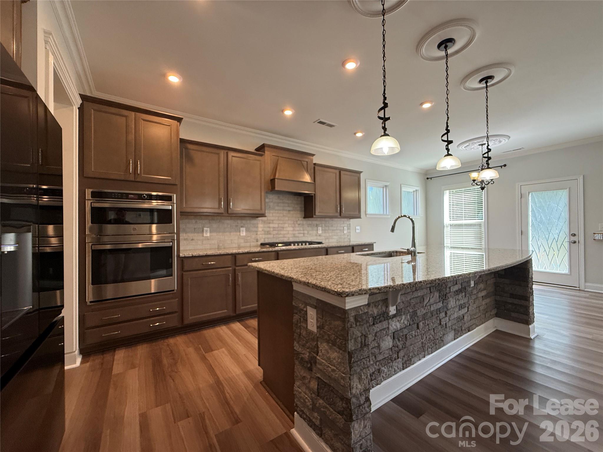 Single Family Residence at 1318 Poppy Way, Matthews, photo 12 of 47