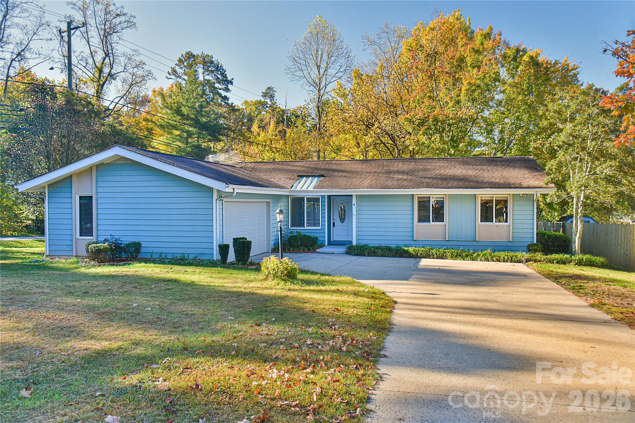 4 Knoll Ridge Drive