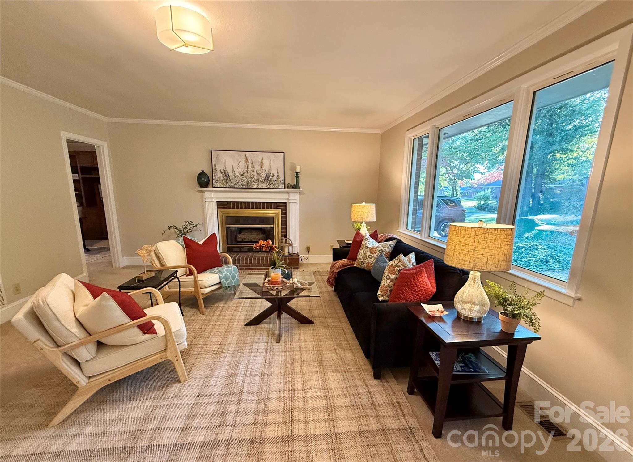 Single Family Residence at 2019 Carol Drive, Gastonia, photo 5 of 36