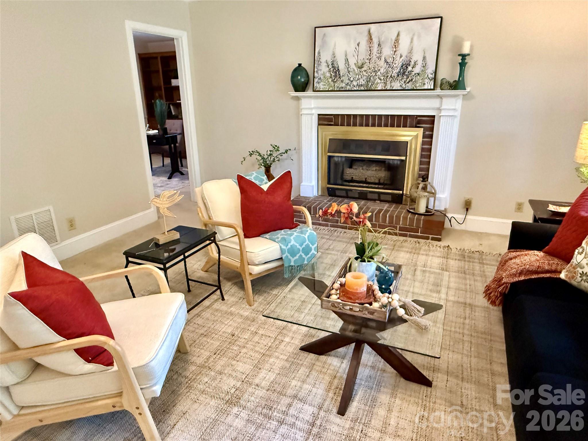 Single Family Residence at 2019 Carol Drive, Gastonia, photo 6 of 36
