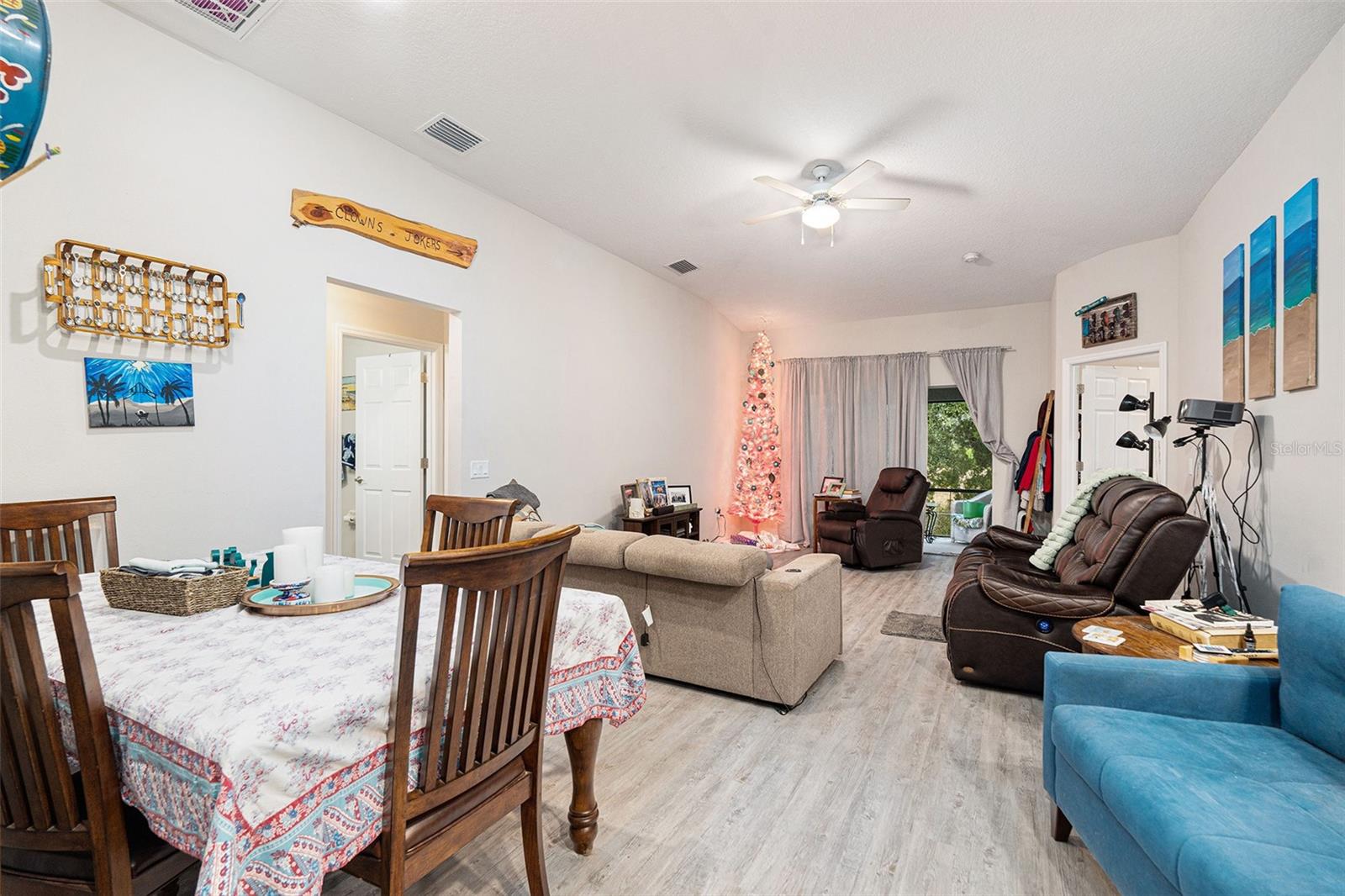 Single Family Residence at 10425 S DREW BRYANT CIR, FLORAL CITY, photo 9 of 28