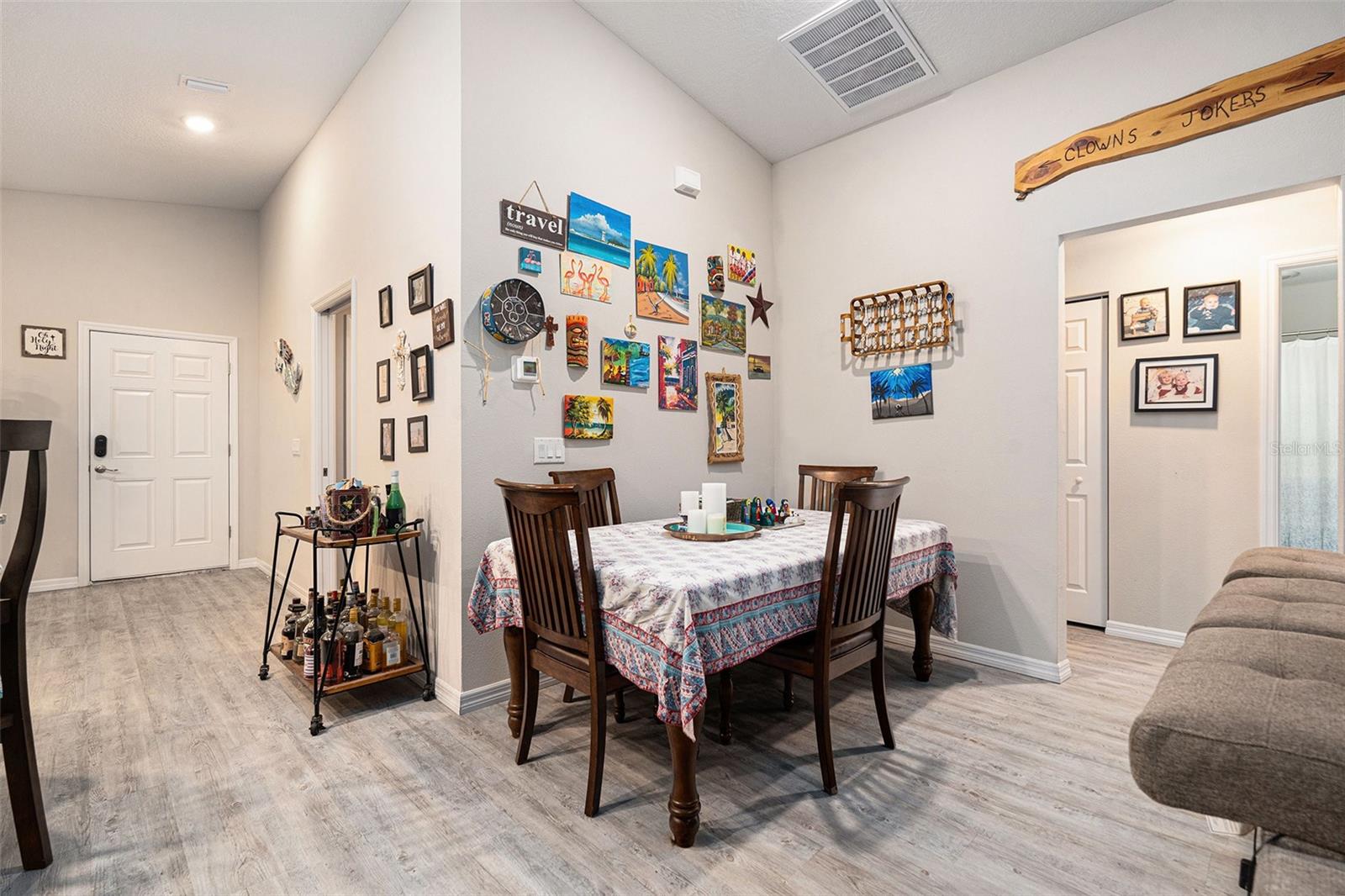 Single Family Residence at 10425 S DREW BRYANT CIR, FLORAL CITY, photo 10 of 28