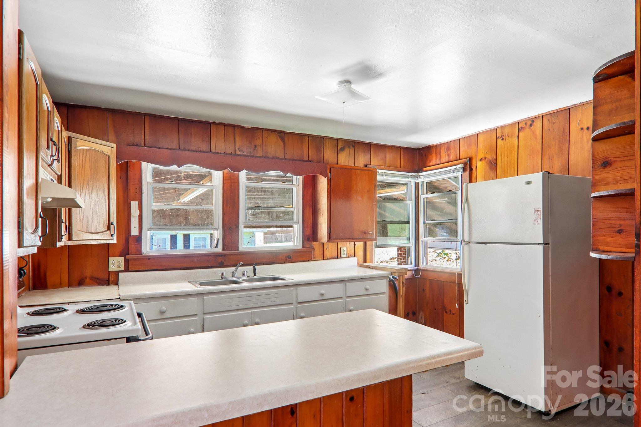Single Family Residence at 81 Clement Street, Waynesville, photo 8 of 47