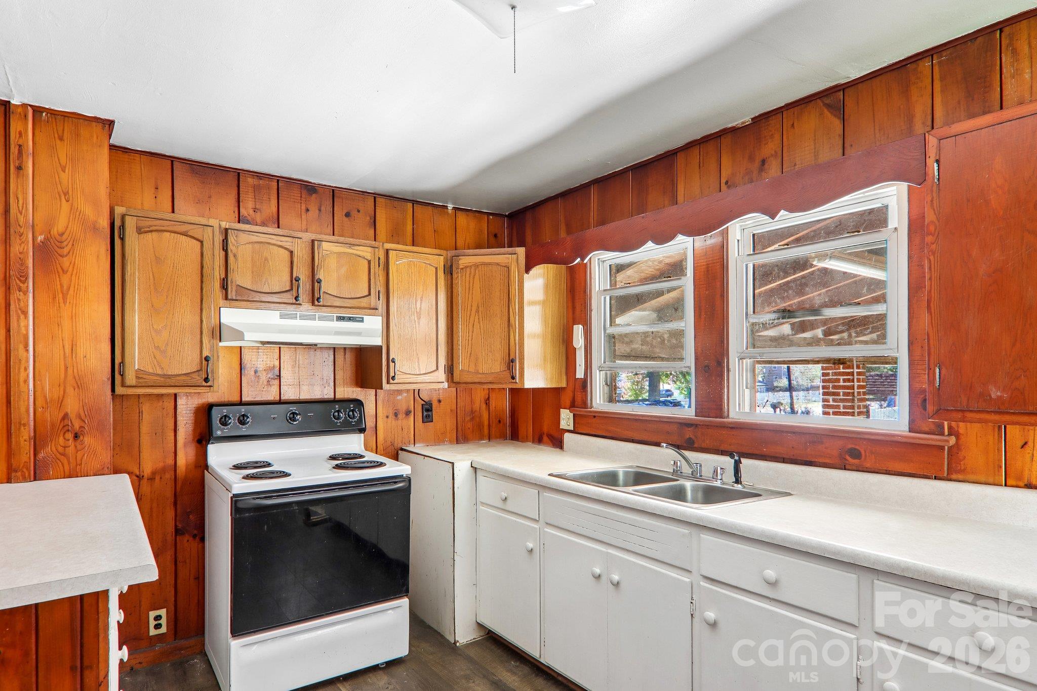 Single Family Residence at 81 Clement Street, Waynesville, photo 10 of 47