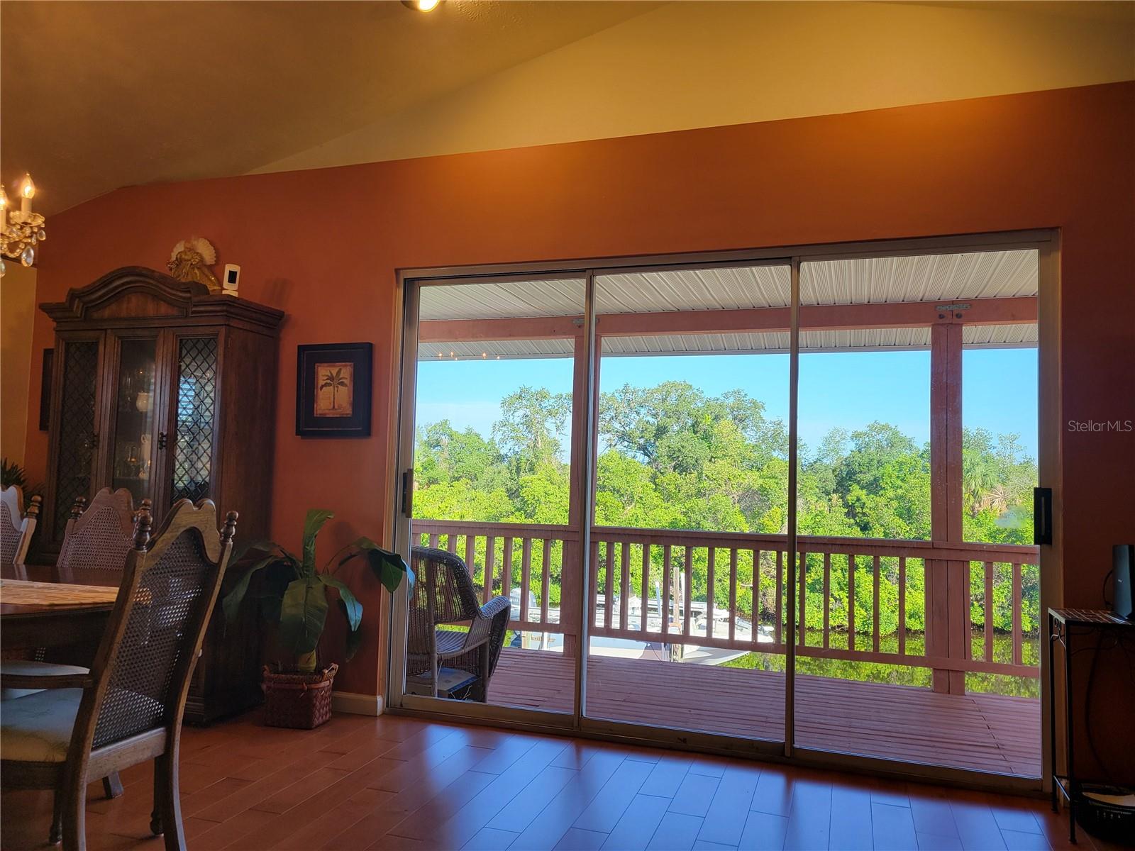 View from sofa in livingroom - 3301 W SHELL POINT RD, RUSKIN