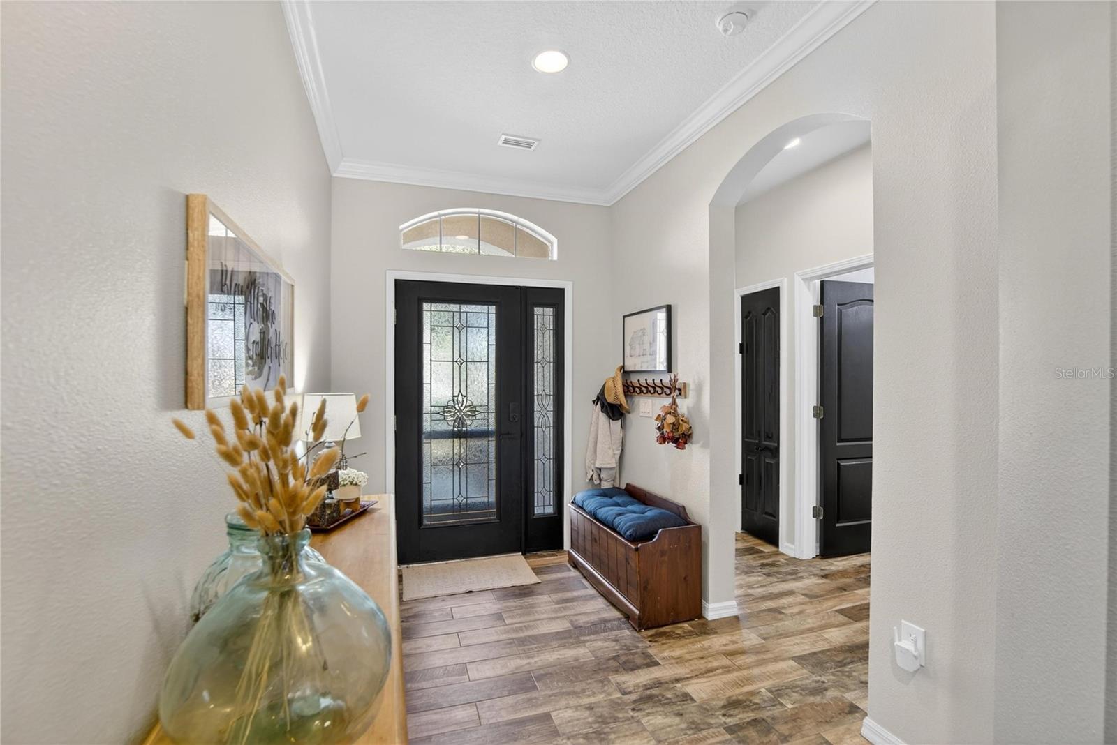 Single Family Residence at 417 STONE BRIAR DR, RUSKIN, photo 3 of 59