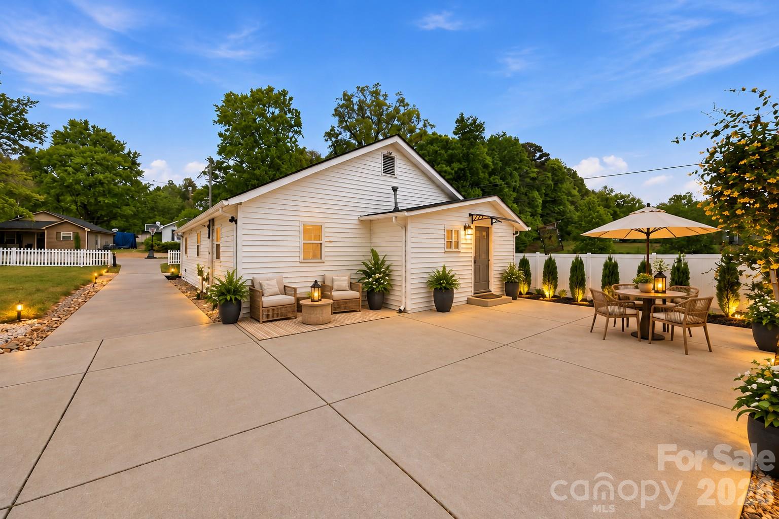 Virtual Staged Back Patio - 1108 Skyland Street, Kannapolis