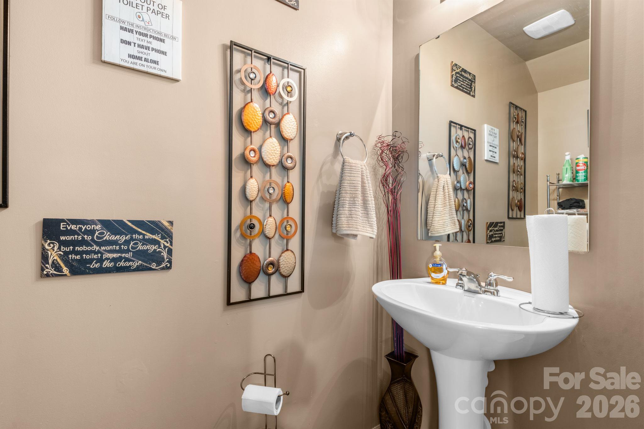 Townhouse at 1469 Cypress Loop, Newton, photo 15 of 31