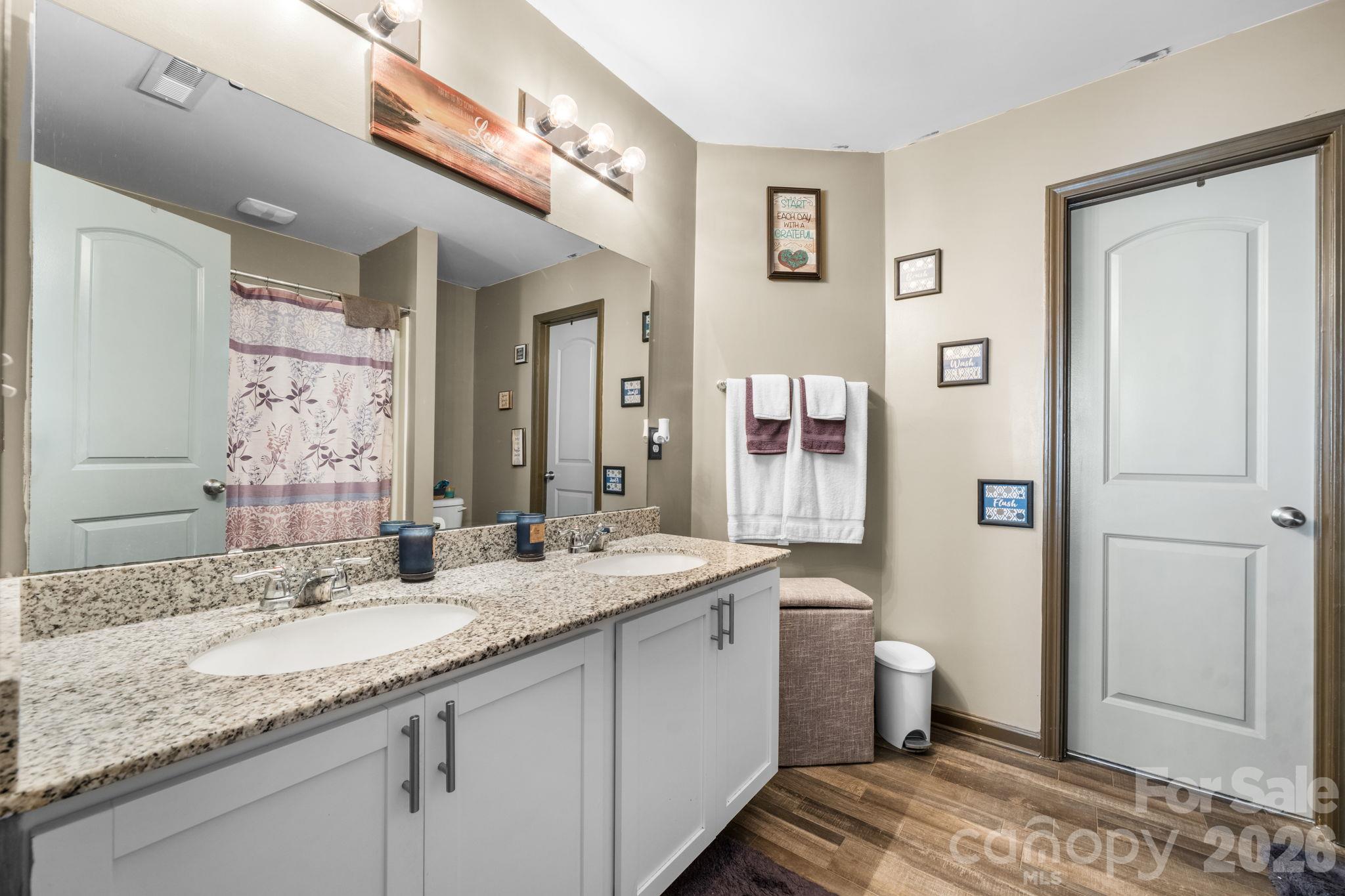 Townhouse at 1469 Cypress Loop, Newton, photo 20 of 31