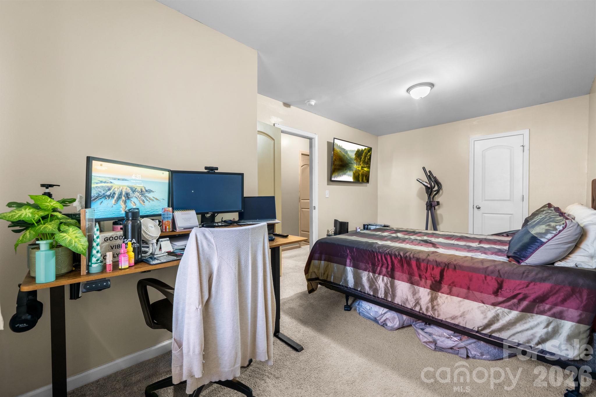Townhouse at 1469 Cypress Loop, Newton, photo 24 of 31