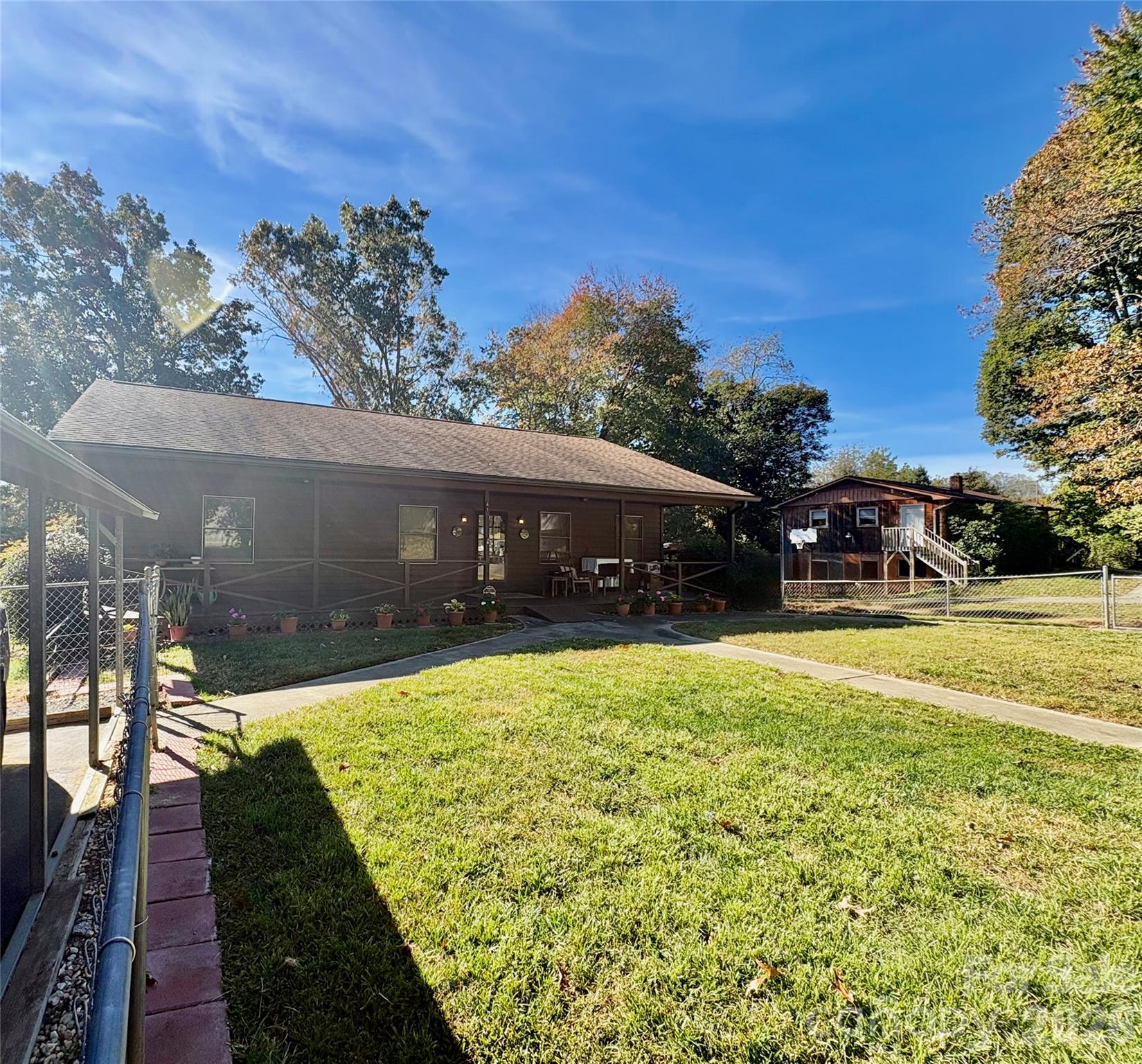 Single Family Residence at 41 Eye View Road, Candler, photo 2 of 23