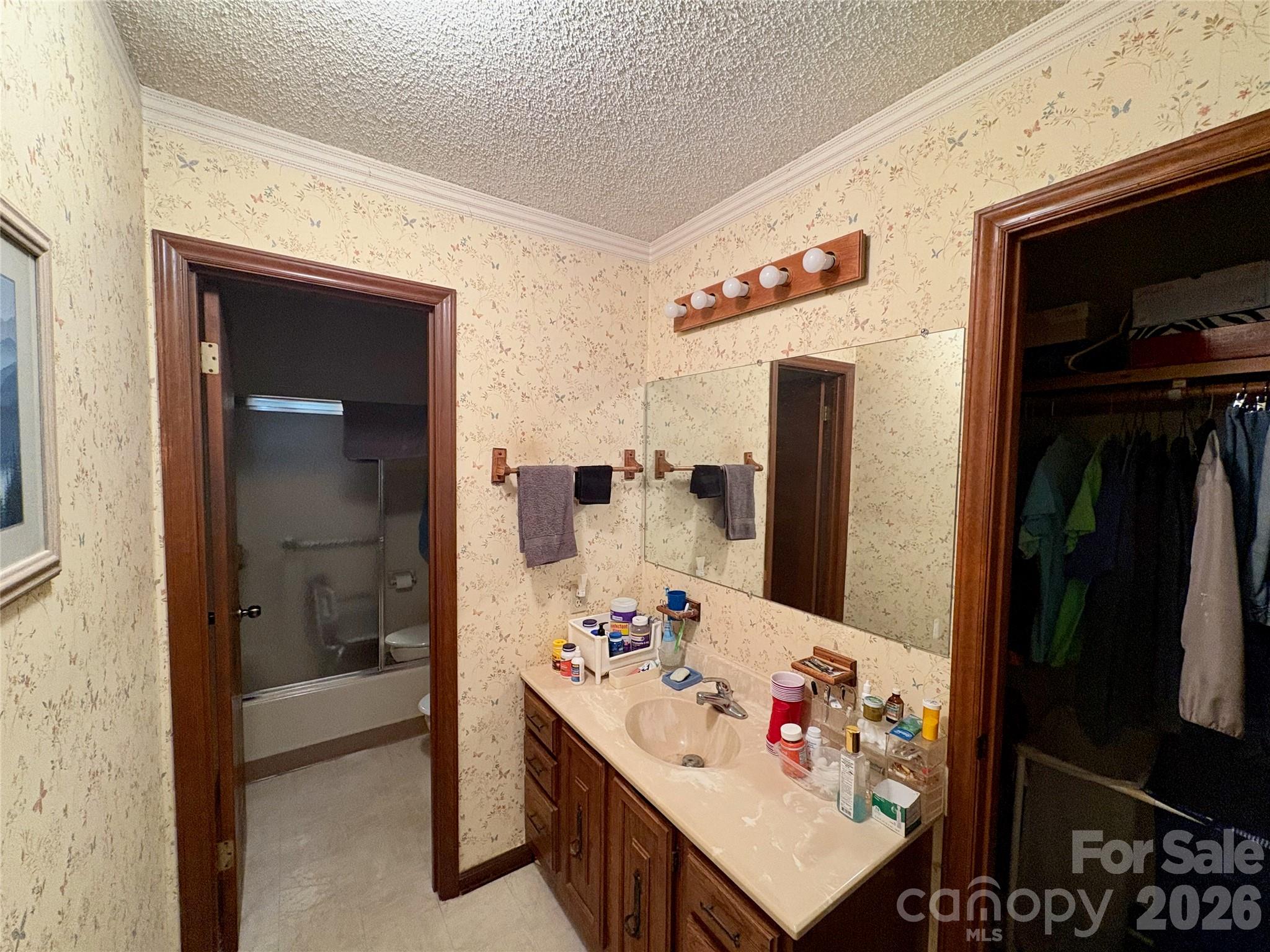 Single Family Residence at 41 Eye View Road, Candler, photo 13 of 23