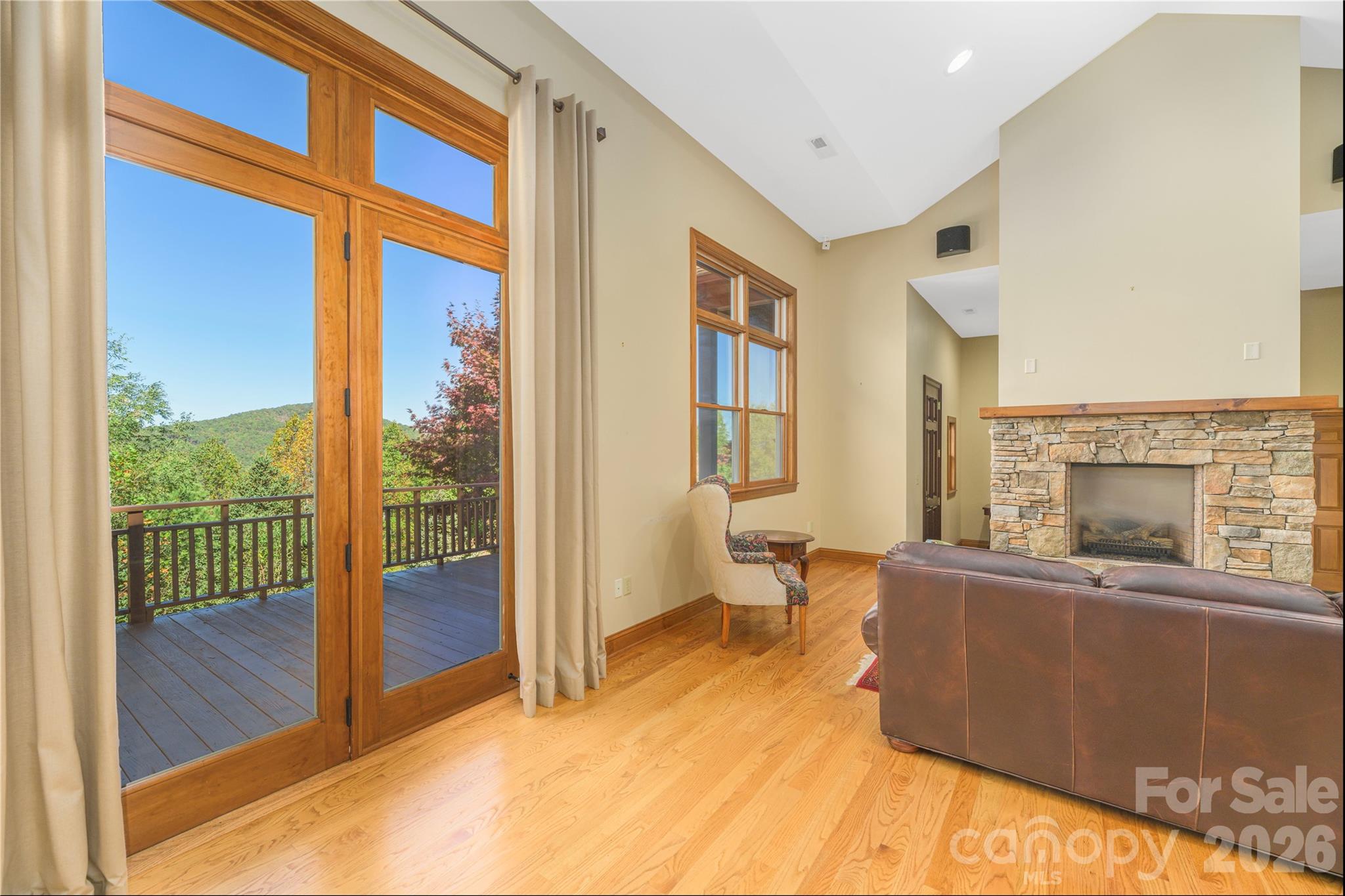 Fantastic natural light - 1341 Double Knob Drive, Arden