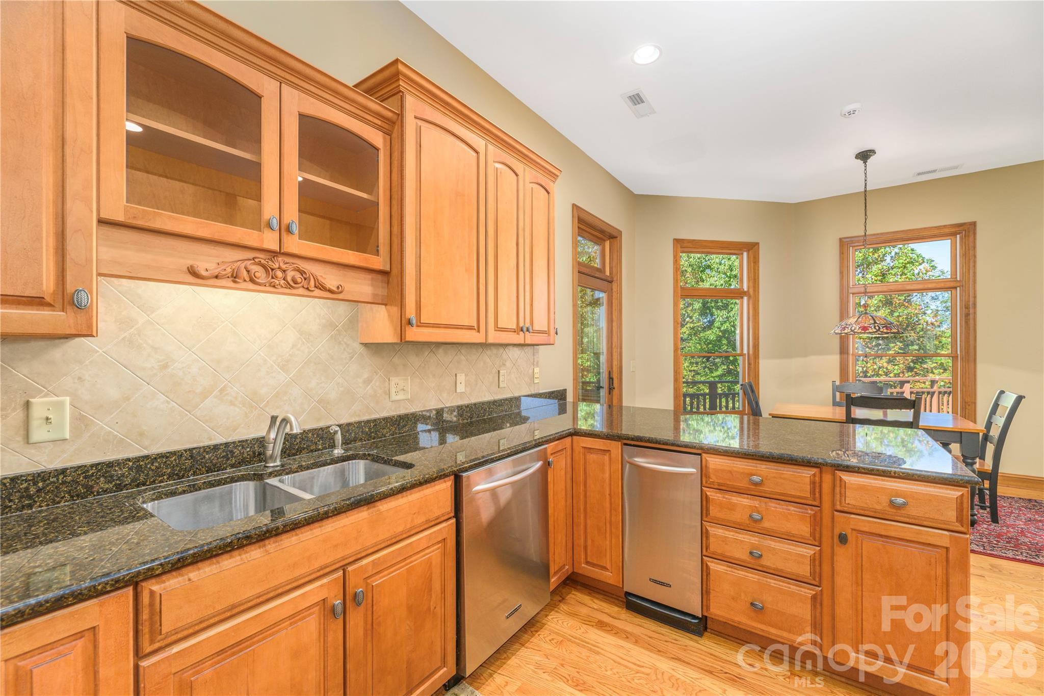 Smart kitchen design - 1341 Double Knob Drive, Arden