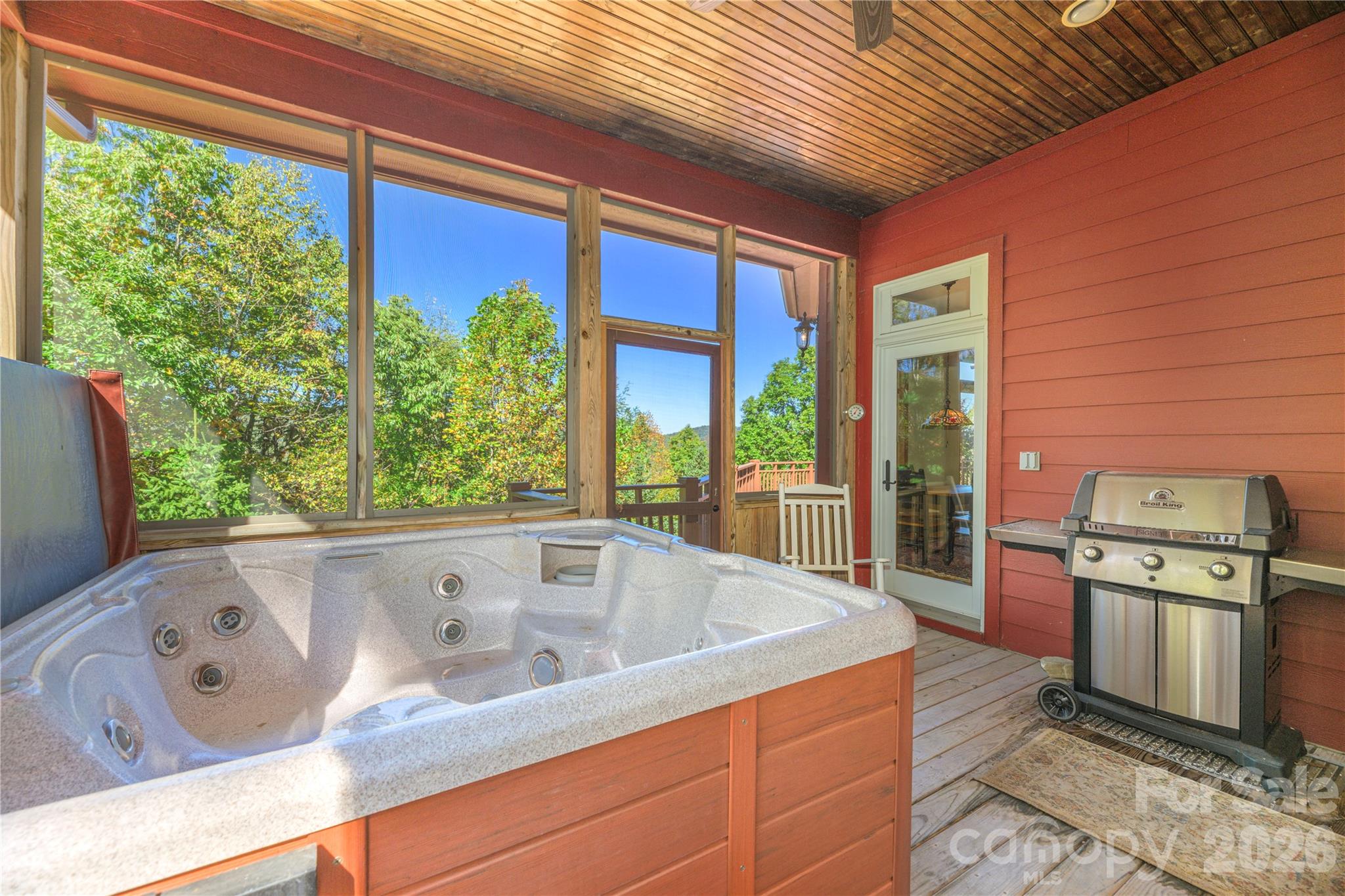 Screened porch with hot tub - 1341 Double Knob Drive, Arden