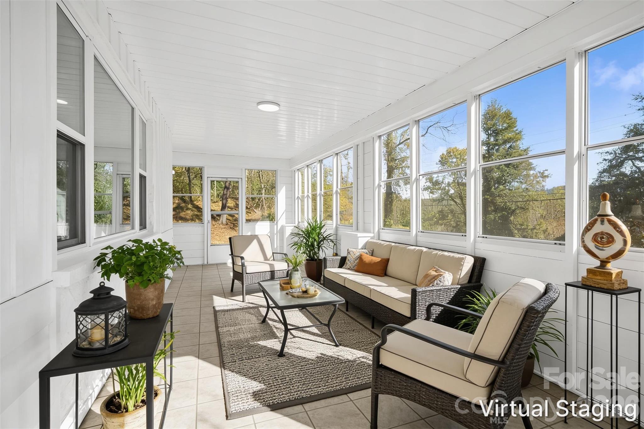 Single Family Residence at 103 Craggy Ridge Lane, Asheville, photo 3 of 29