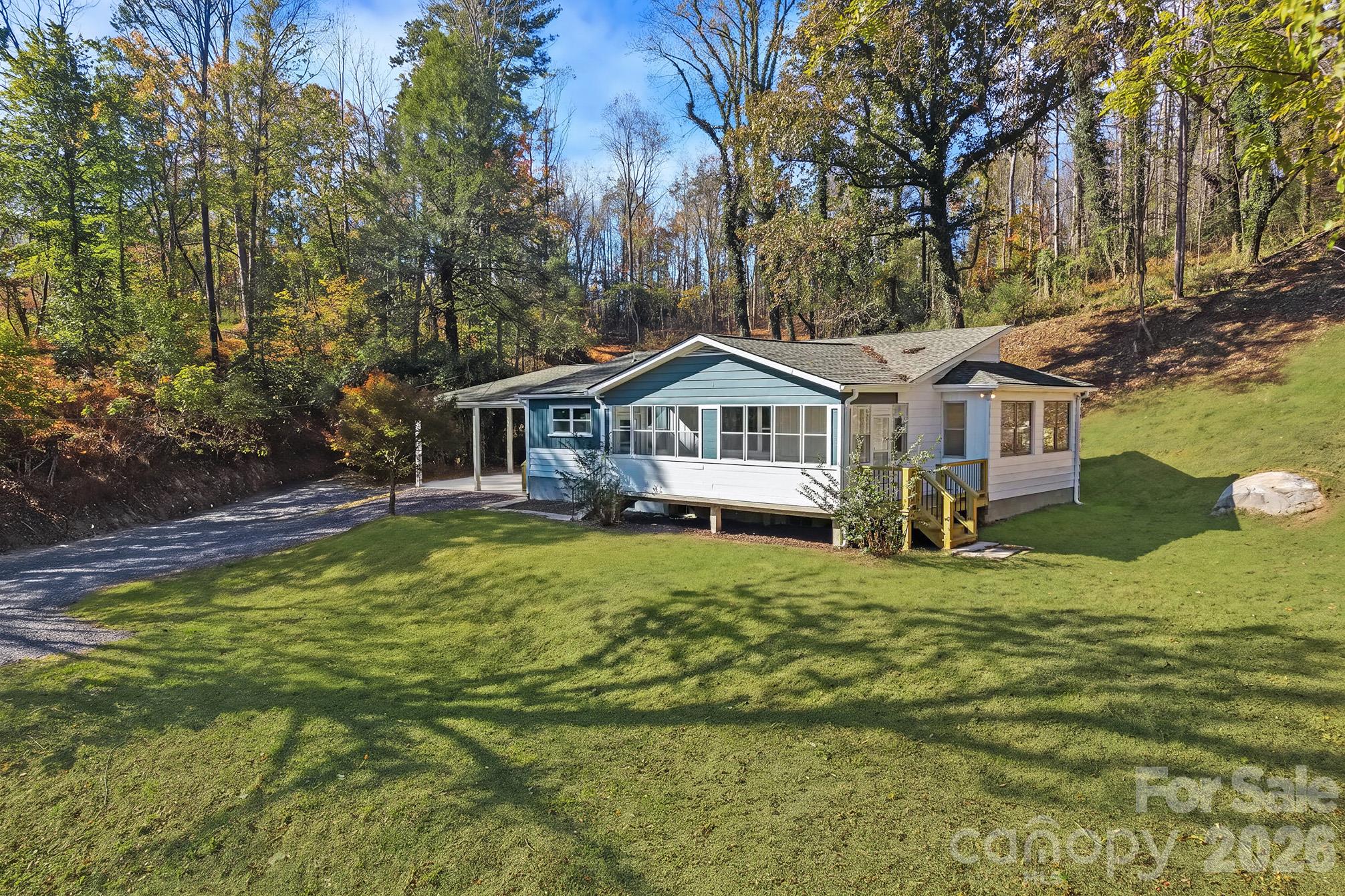 Single Family Residence at 103 Craggy Ridge Lane, Asheville, photo 24 of 29