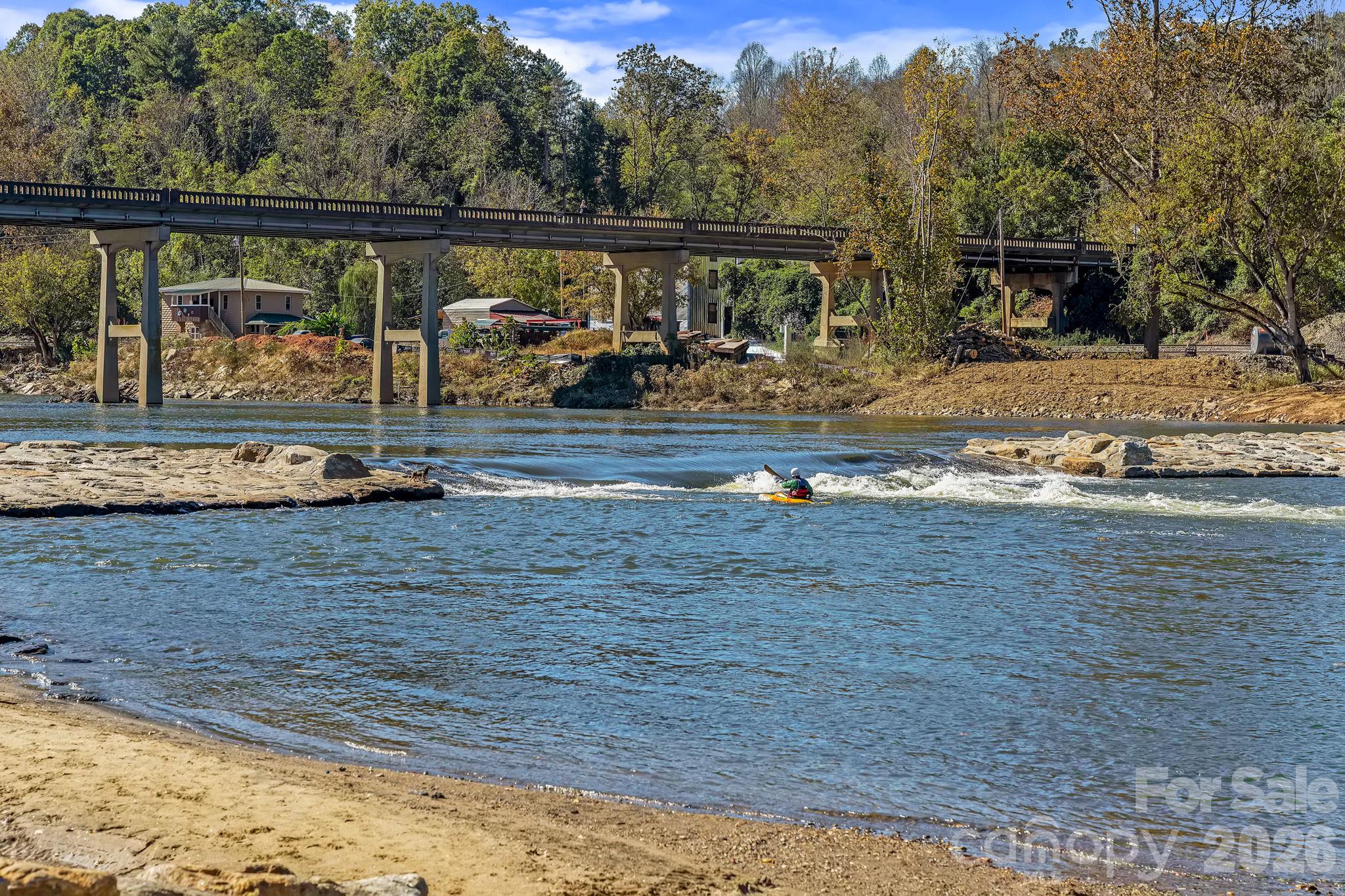 Taylor's Wave - 103 Craggy Ridge Lane, Asheville