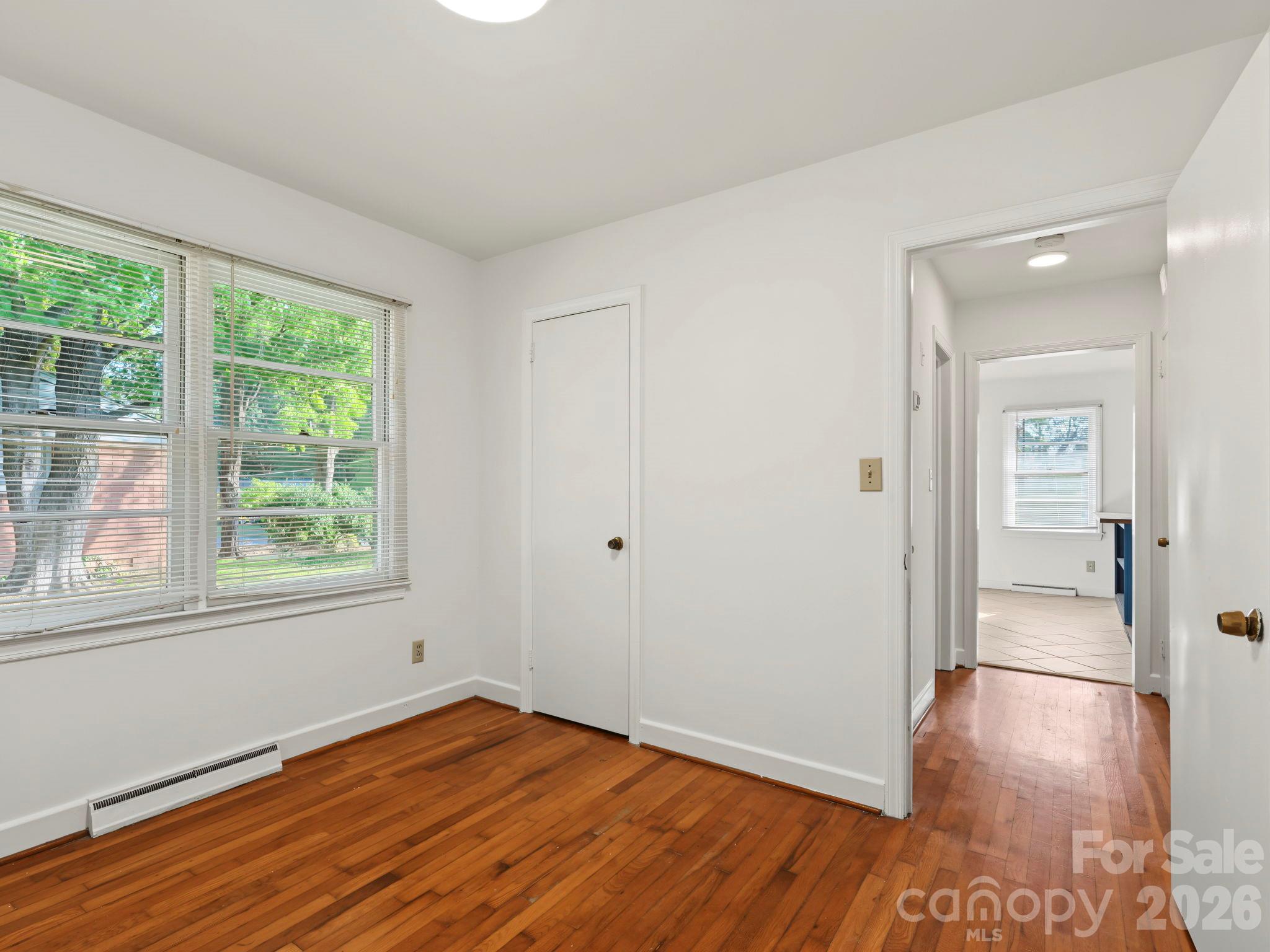 Duplex at 2500 Shamrock Drive, Charlotte, photo 15 of 21