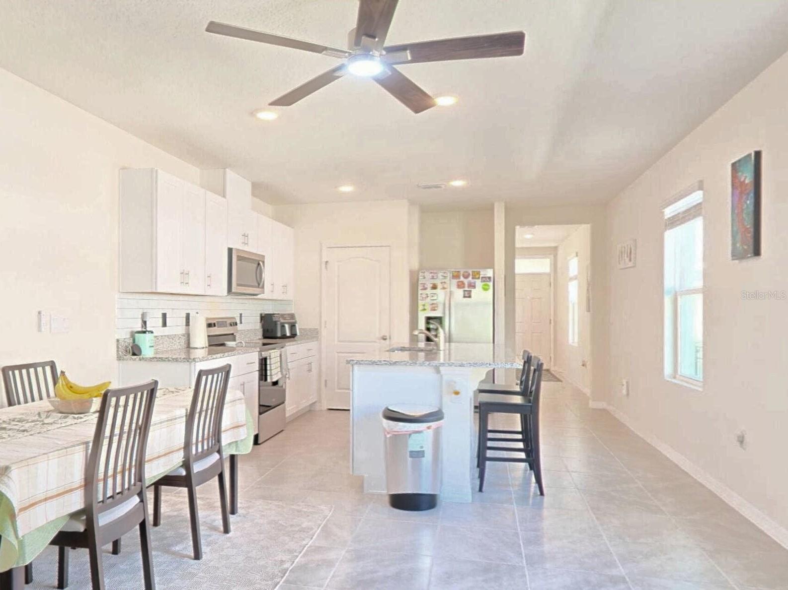 Single Family Residence at 402 CHARLOTTE WAY, DELAND, photo 11 of 48