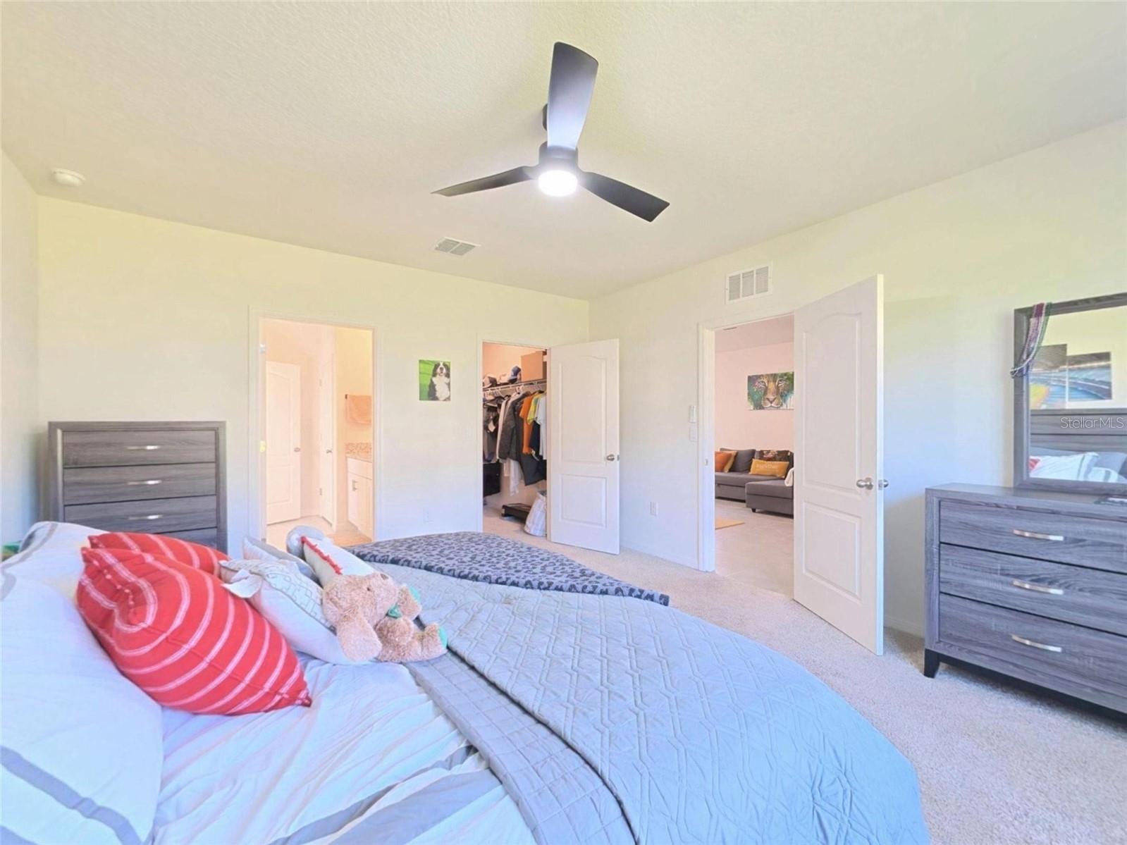 Single Family Residence at 402 CHARLOTTE WAY, DELAND, photo 19 of 48