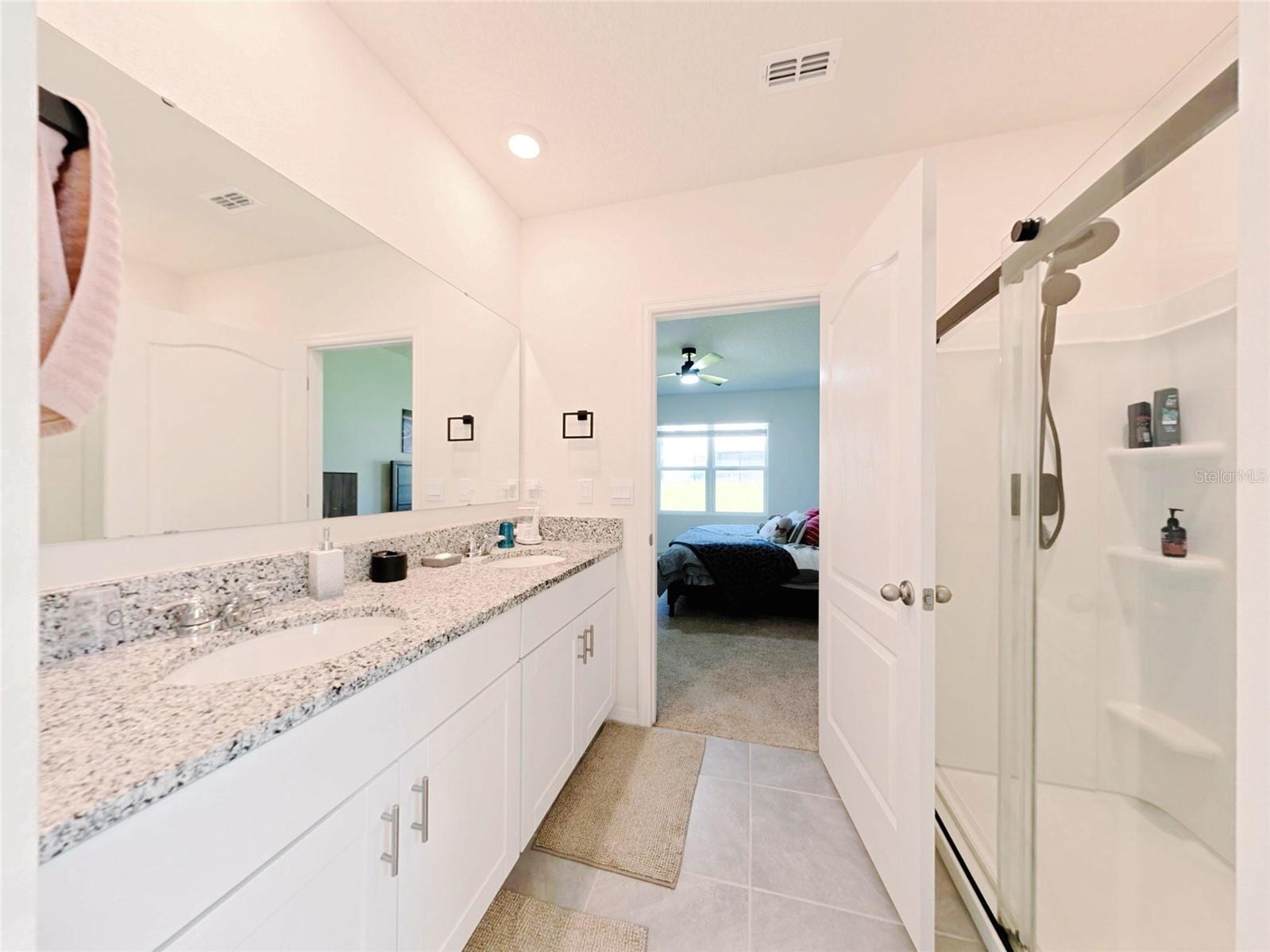 Single Family Residence at 402 CHARLOTTE WAY, DELAND, photo 23 of 48