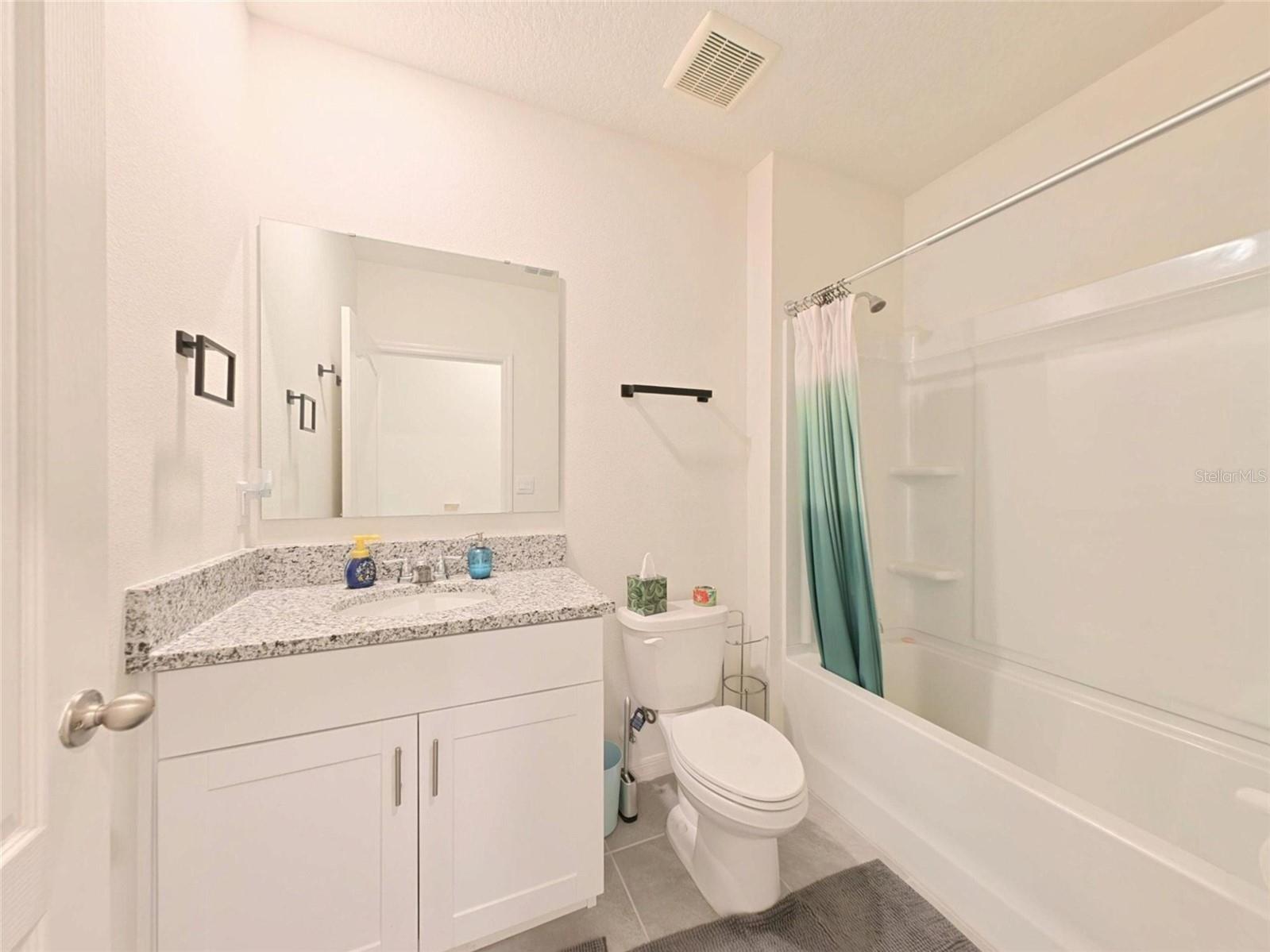 Single Family Residence at 402 CHARLOTTE WAY, DELAND, photo 29 of 48