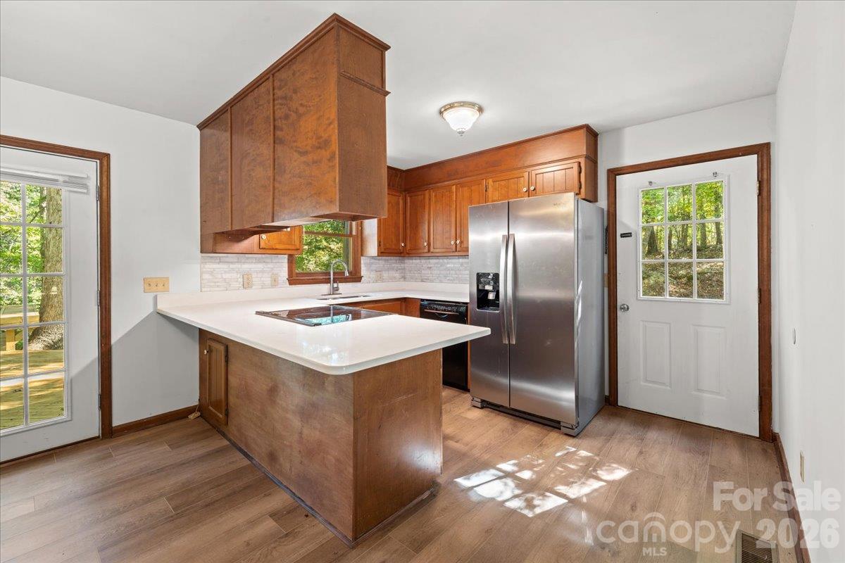 Single Family Residence at 119 Pioneer Drive, Mount Gilead, photo 4 of 31