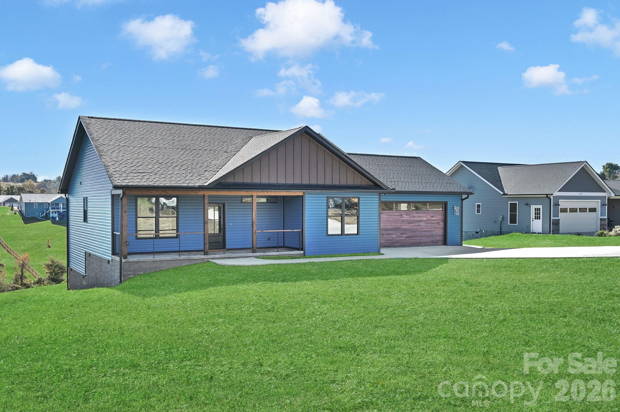 Single Family Residence at 1121 Morlin Acres Drive, Marshall, photo 2 of 42