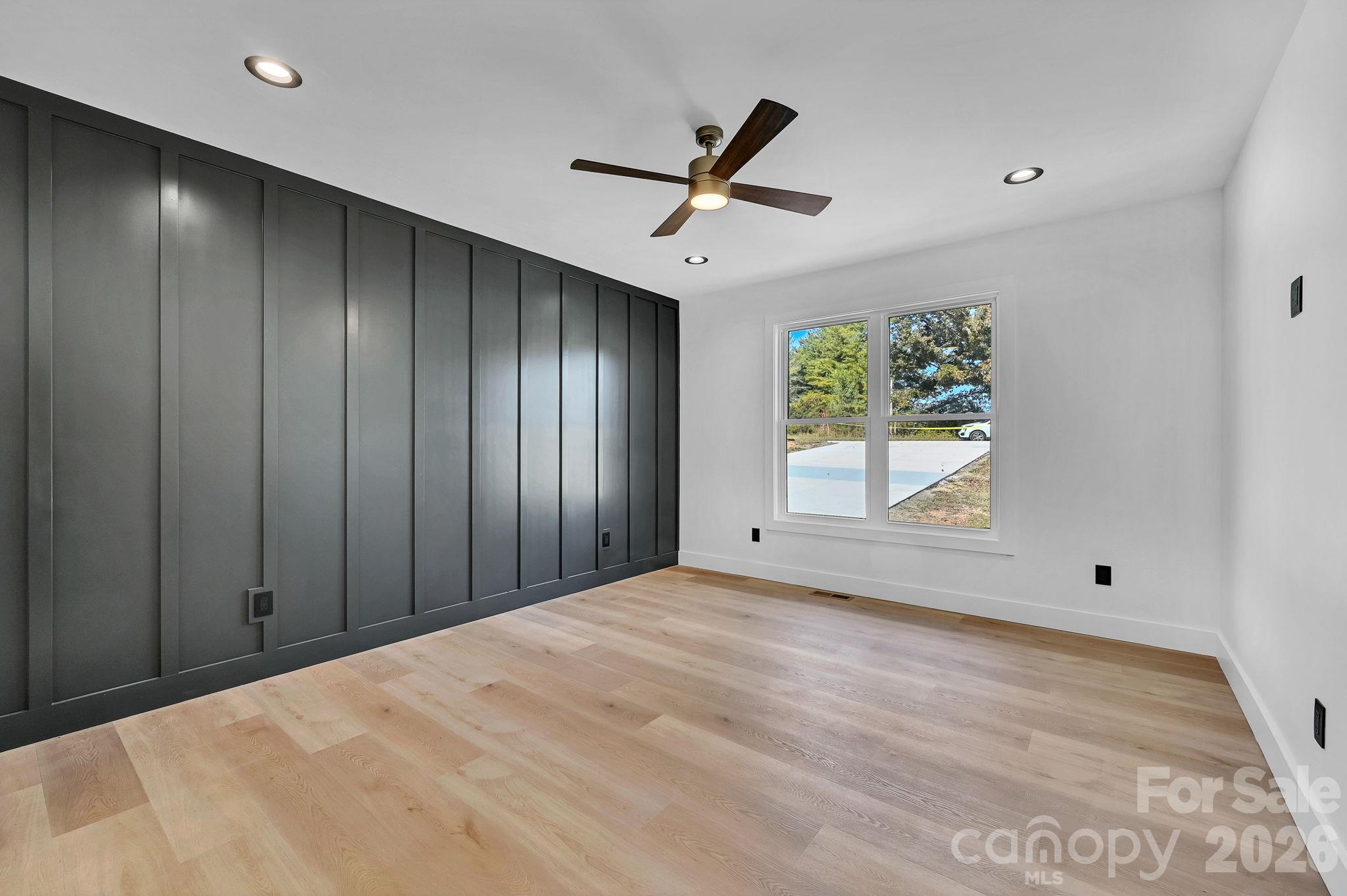 Single Family Residence at 1121 Morlin Acres Drive, Marshall, photo 20 of 42