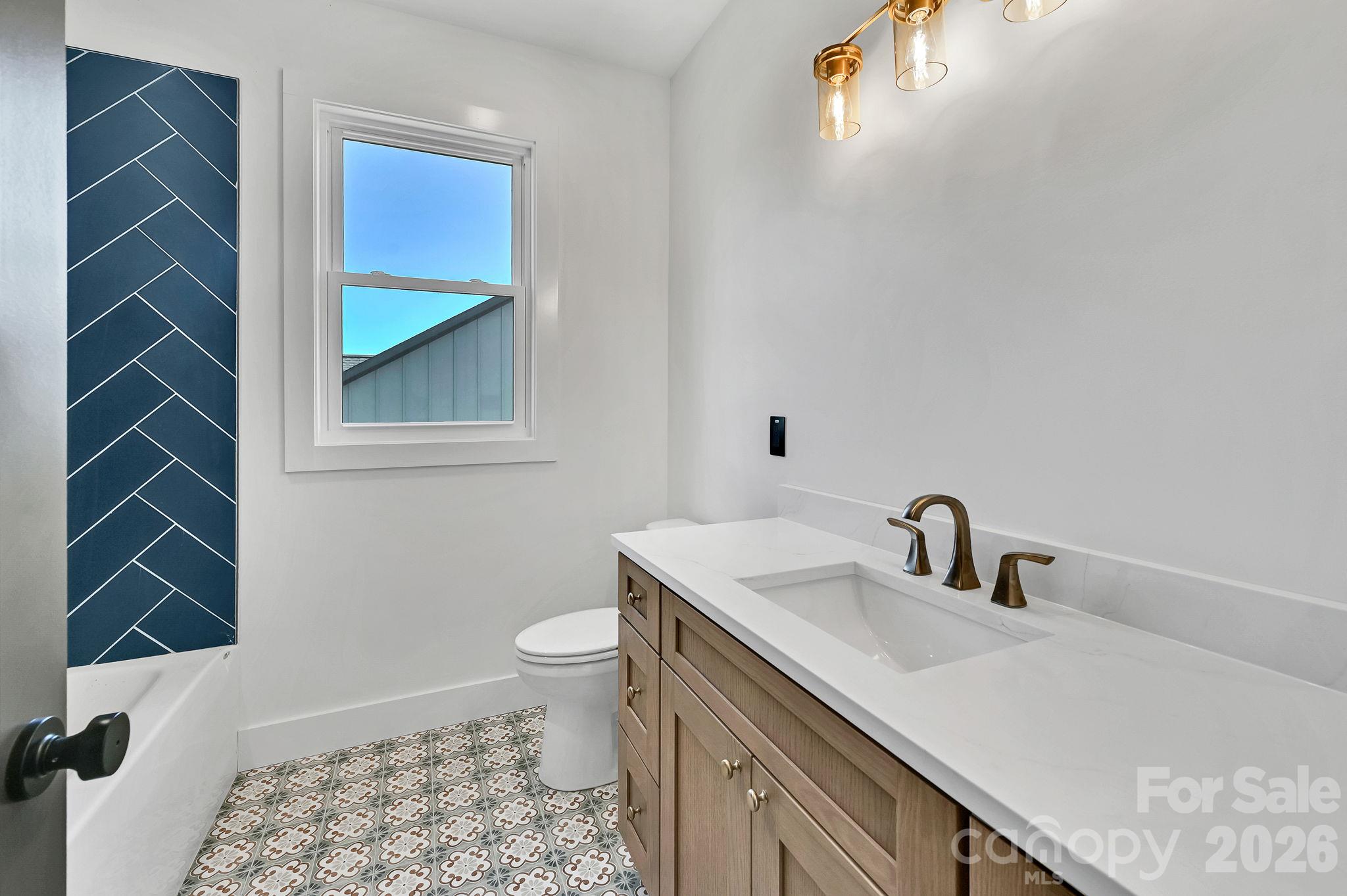 Single Family Residence at 1121 Morlin Acres Drive, Marshall, photo 27 of 42