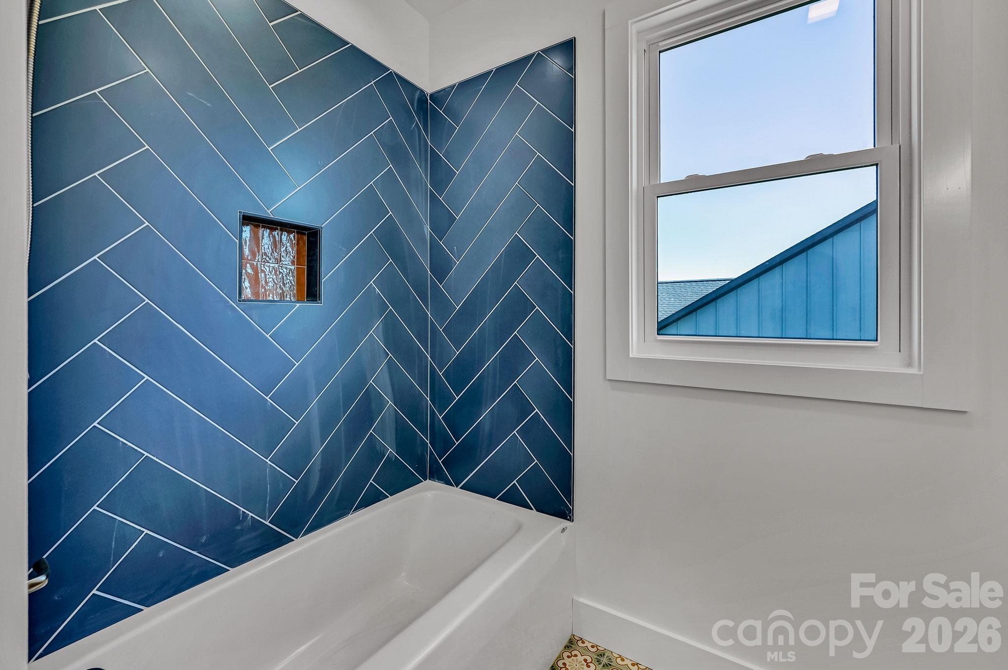 Single Family Residence at 1121 Morlin Acres Drive, Marshall, photo 28 of 42