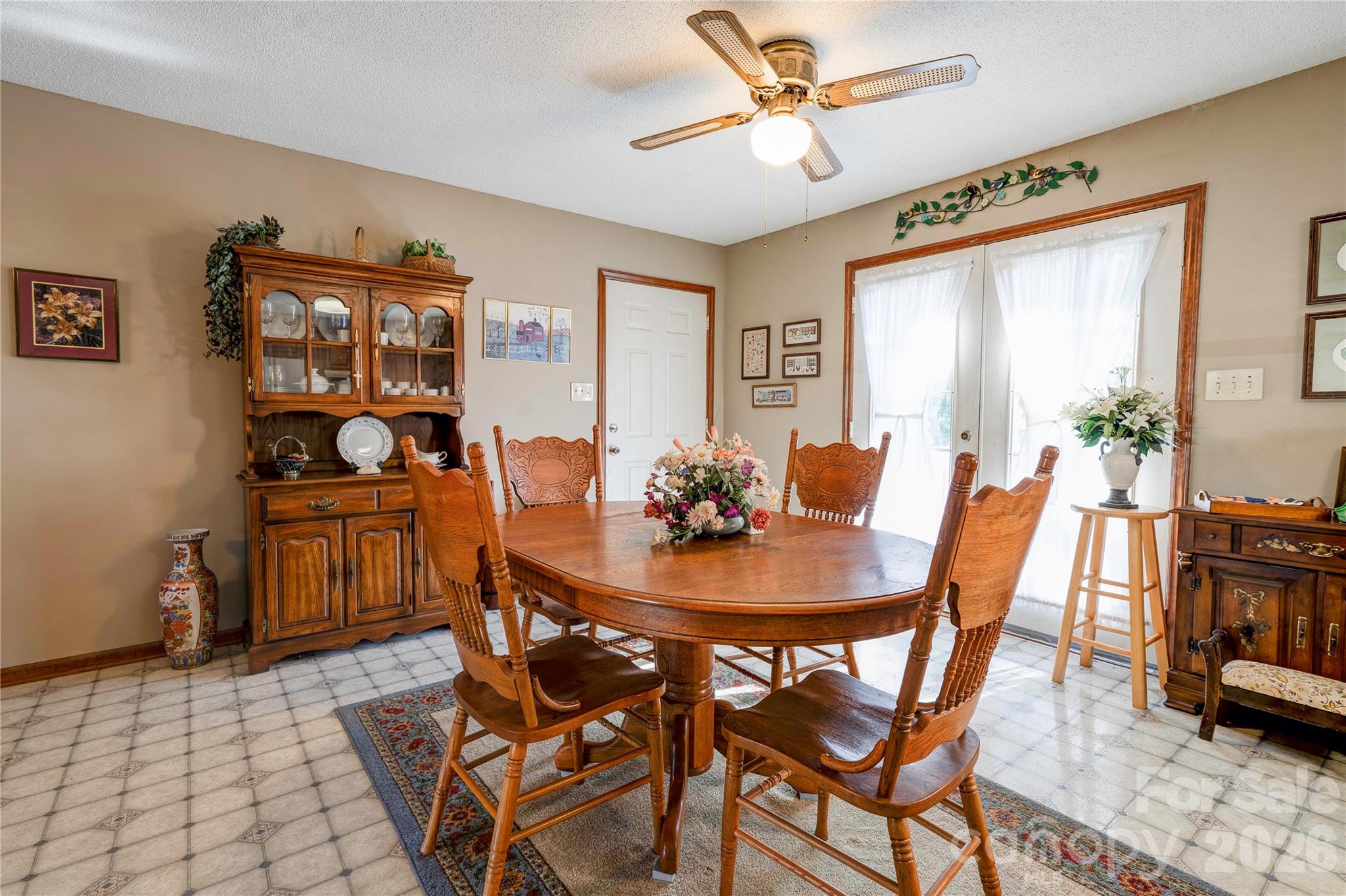 Single Family Residence at 225 Yarbro Road, Kings Mountain, photo 15 of 40