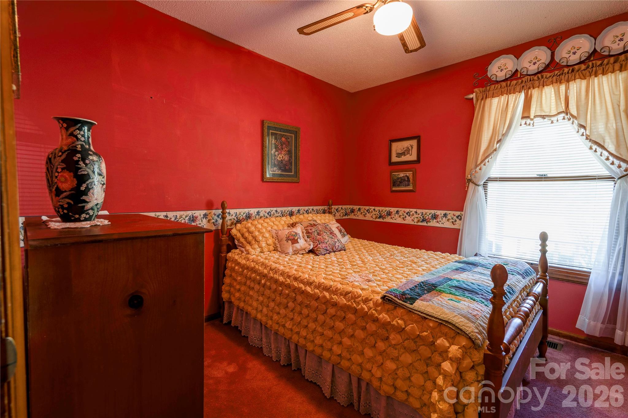 Single Family Residence at 225 Yarbro Road, Kings Mountain, photo 17 of 40