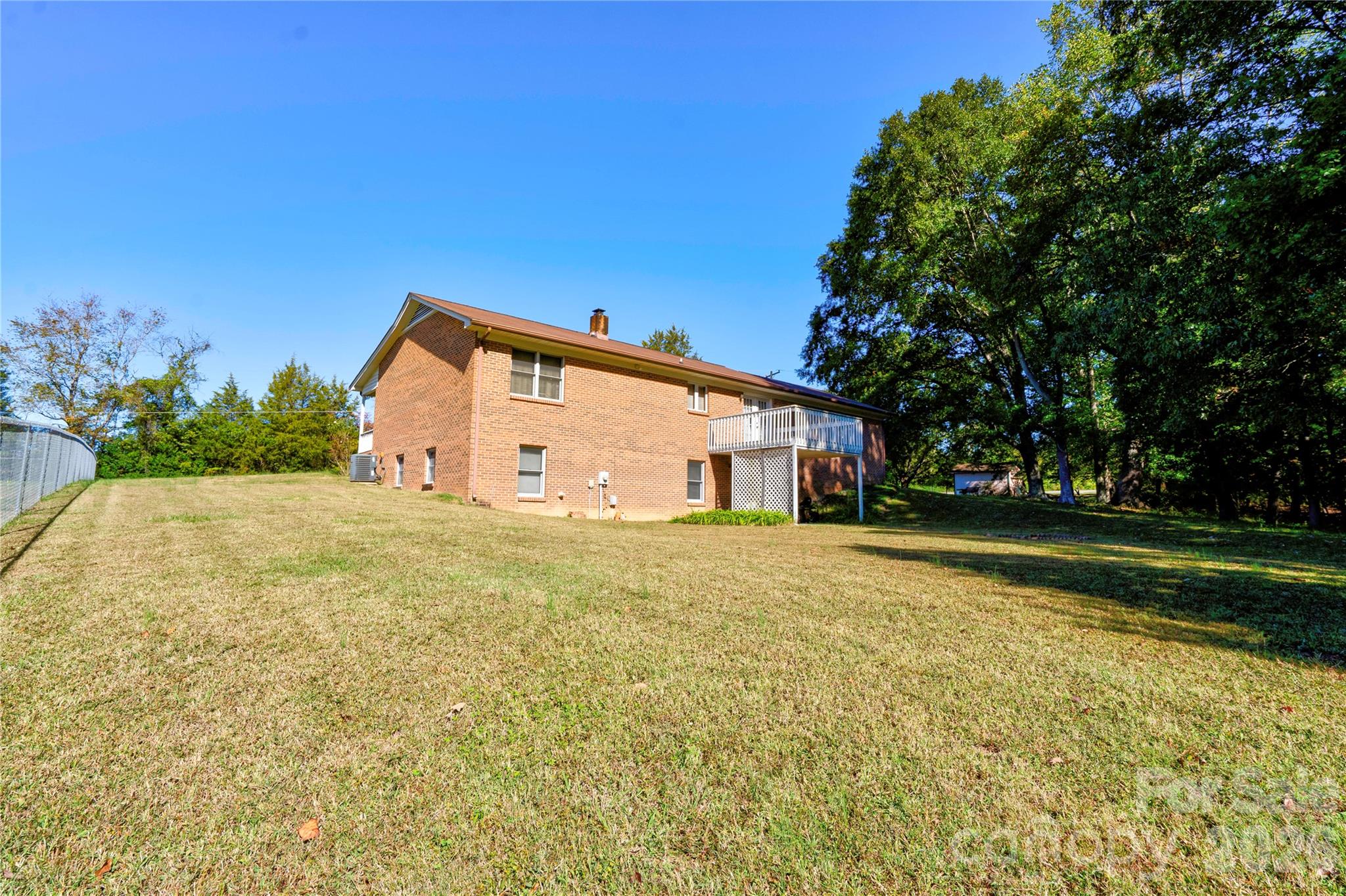 Single Family Residence at 225 Yarbro Road, Kings Mountain, photo 33 of 40