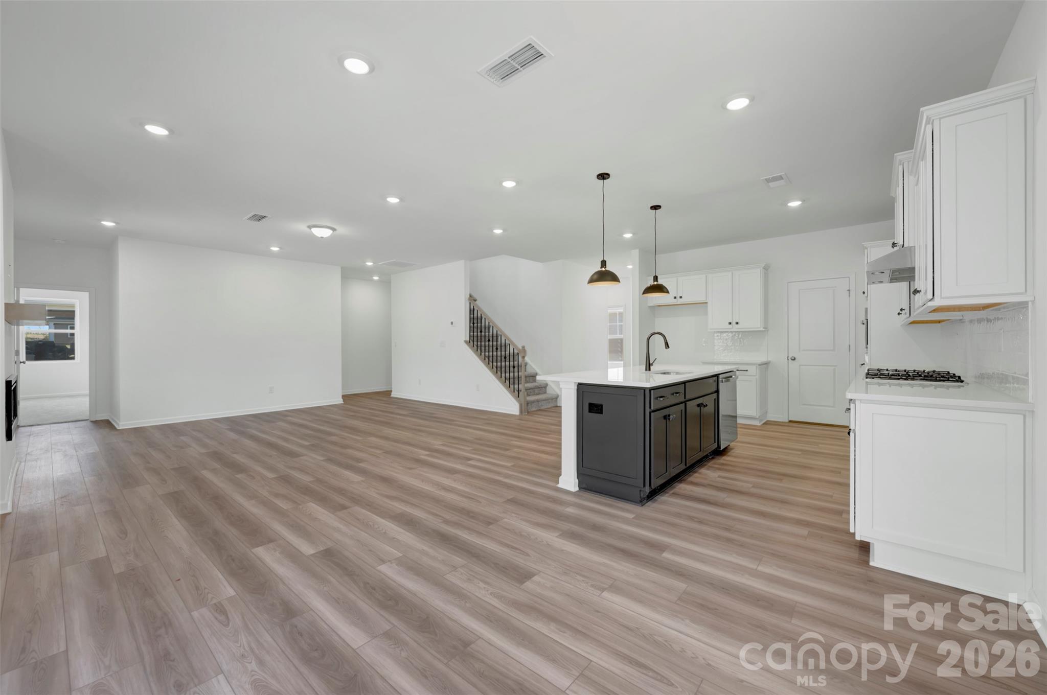 Kitchen and family room - 238 Amber Glen Drive, Locust