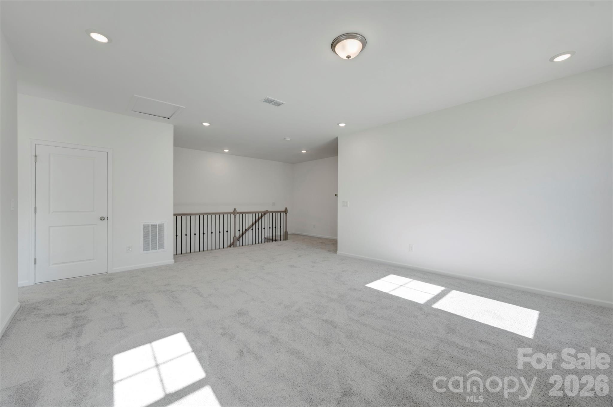Loft - 238 Amber Glen Drive, Locust