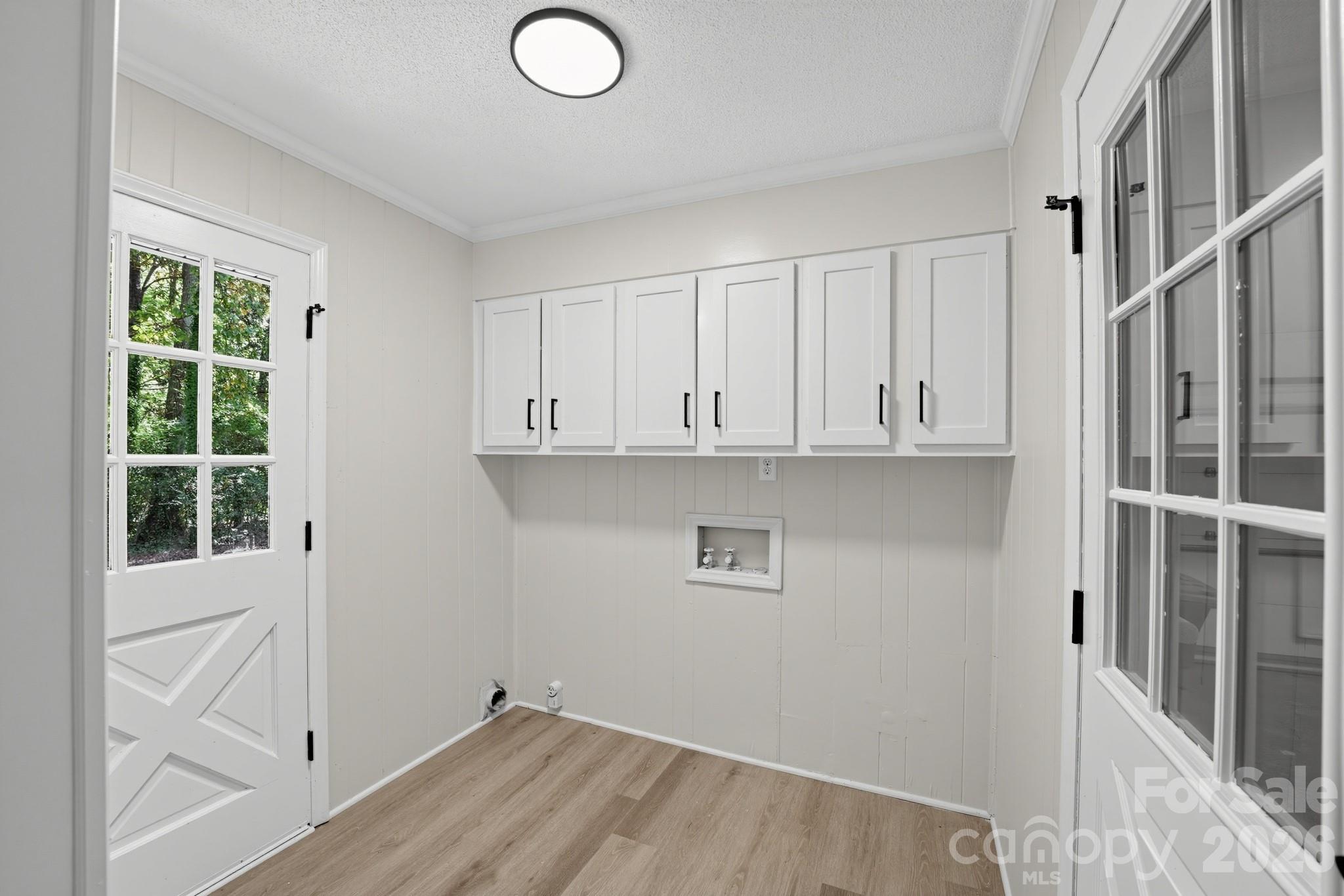 Single Family Residence at 4820 Golfview Court, Mint Hill, photo 11 of 26