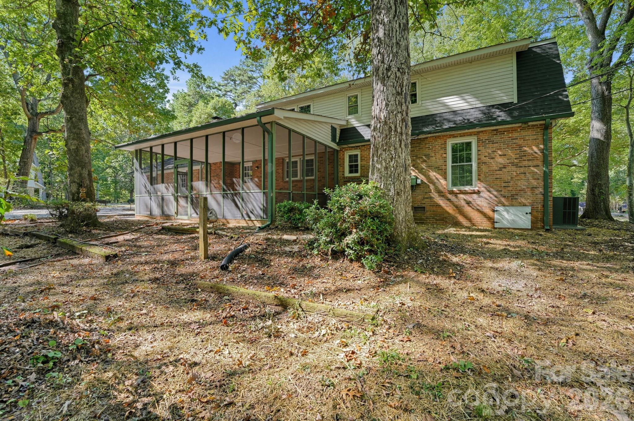 Single Family Residence at 4820 Golfview Court, Mint Hill, photo 25 of 26