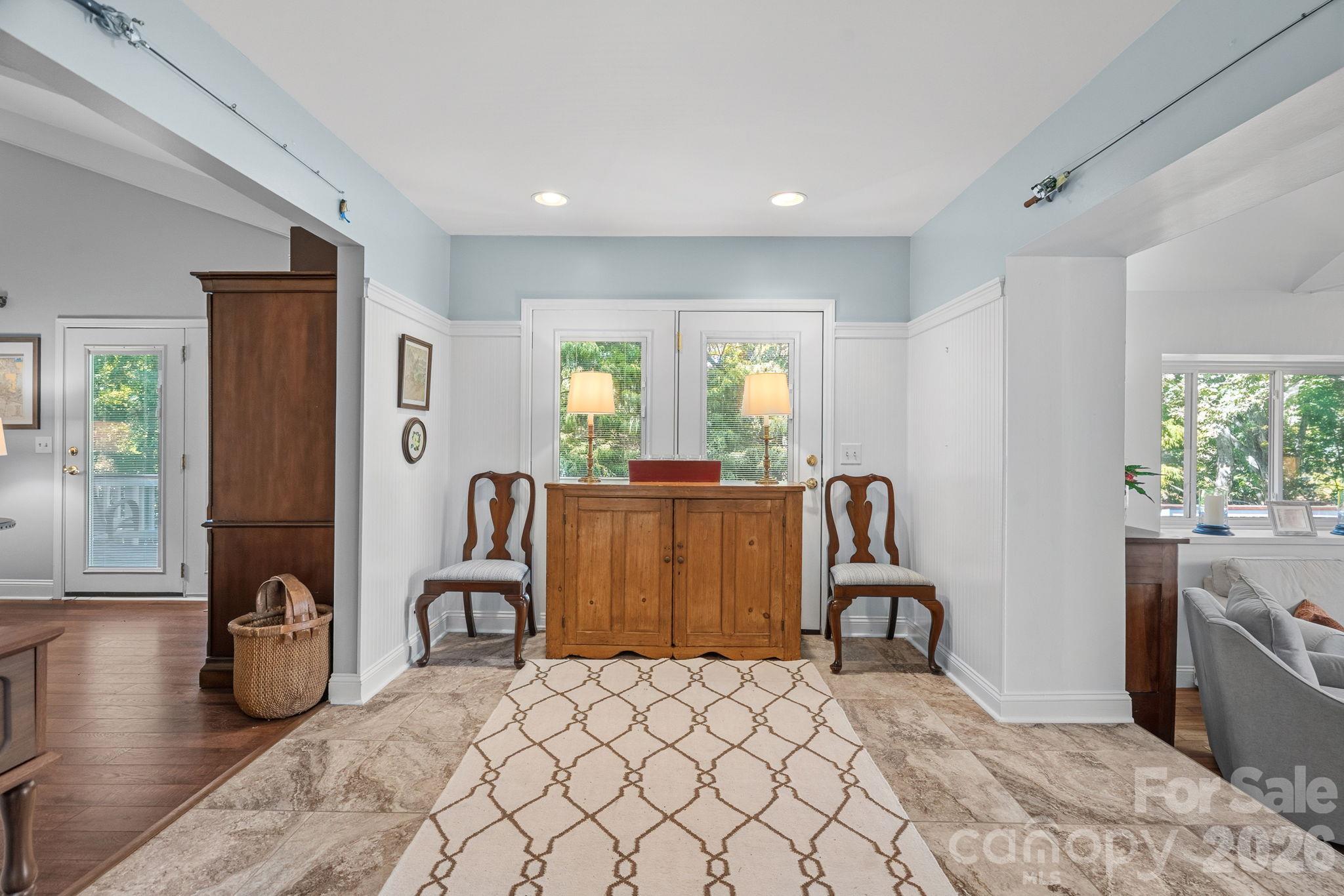 Front Entryway - 263 Hideaway Lane, Mooresville