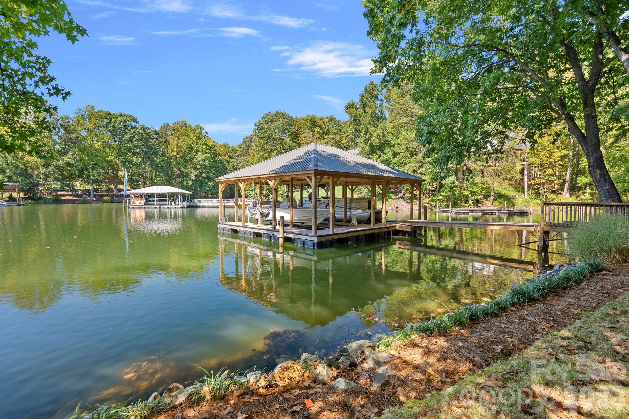 Deep Water Dock - 263 Hideaway Lane, Mooresville