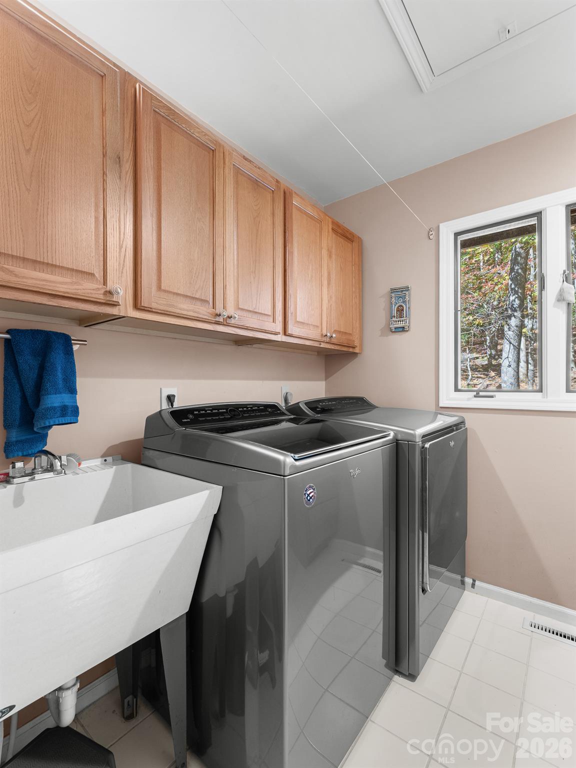 Single Family Residence at 53 Ulvda Court, Brevard, photo 18 of 47