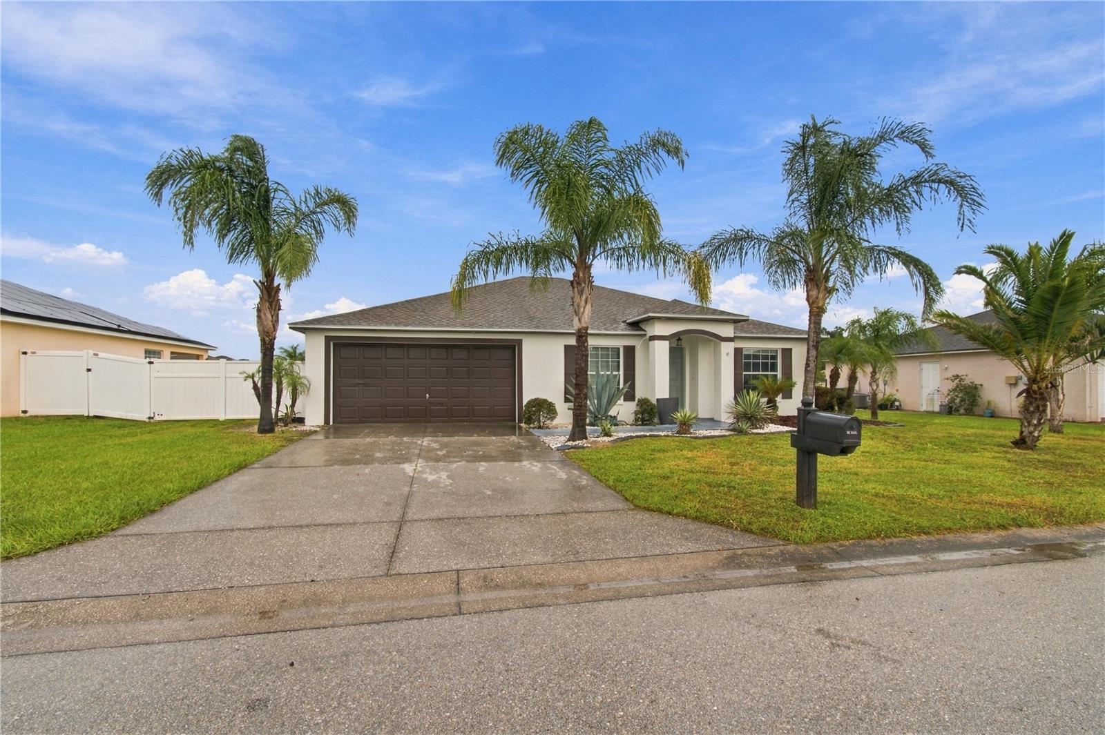 376 LAKE ELOISE POINTE DR