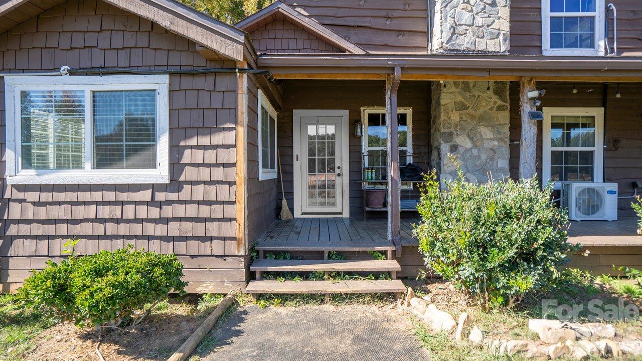 side porch - 2955 Sherrills Ford Road, Salisbury
