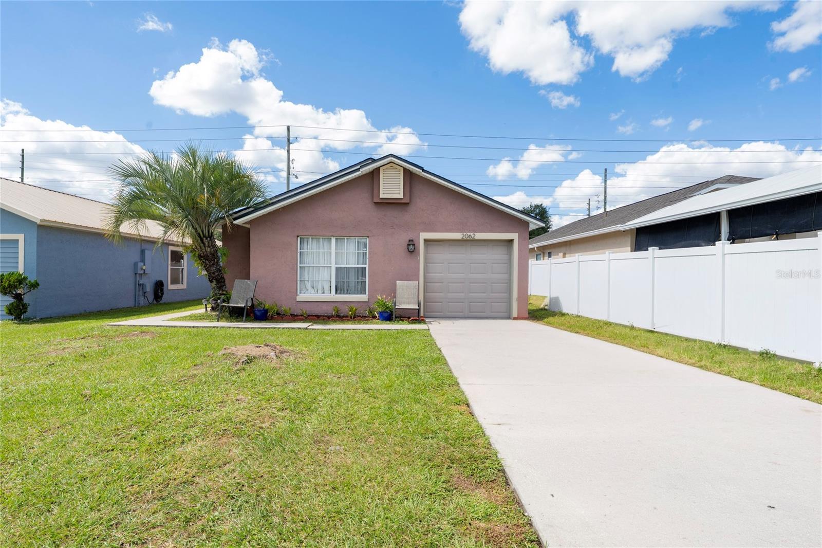 2062 TROPIC BAY CT