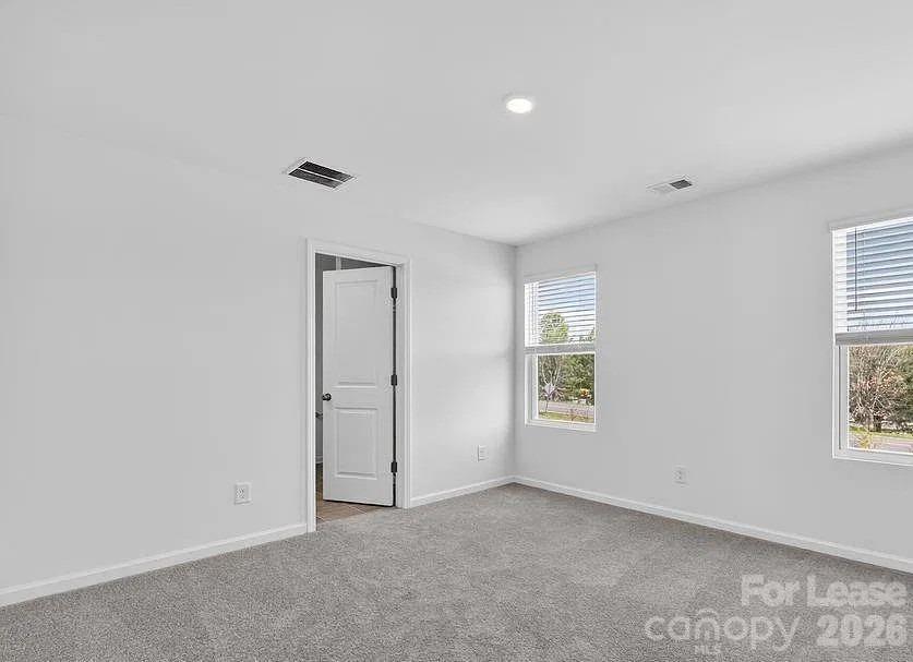 Single Family Residence at 300 Fincastle Glen Road, Shelby, photo 14 of 21