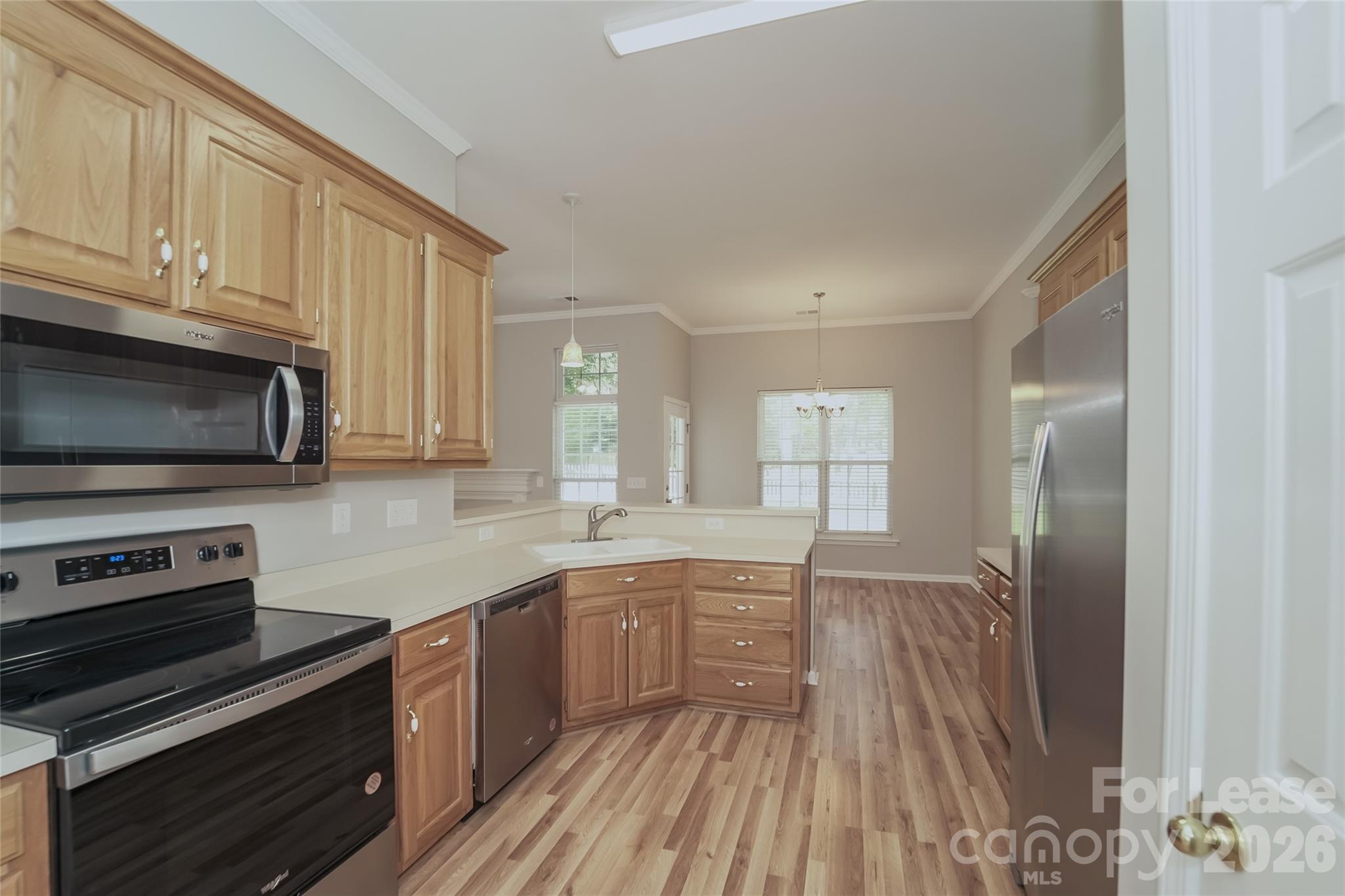 Single Family Residence at 16831 Hampton Crossing Drive, Huntersville, photo 5 of 15