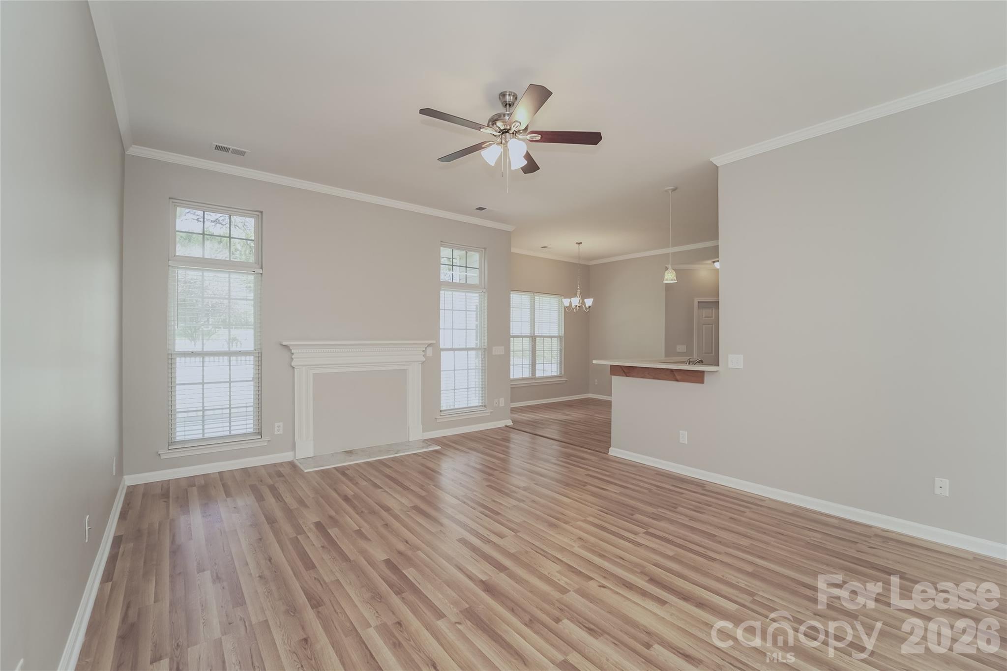 Single Family Residence at 16831 Hampton Crossing Drive, Huntersville, photo 6 of 15